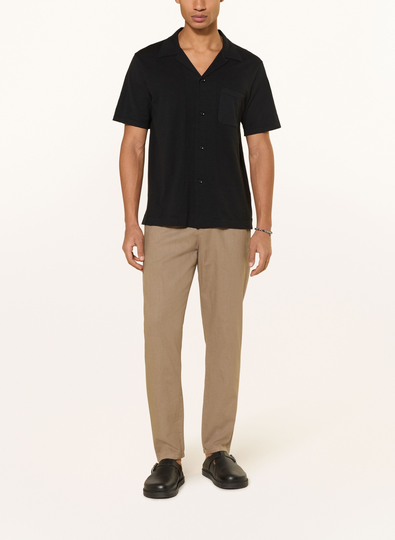 PAUL Resortová košile Comfort Fit: ČERNÁ