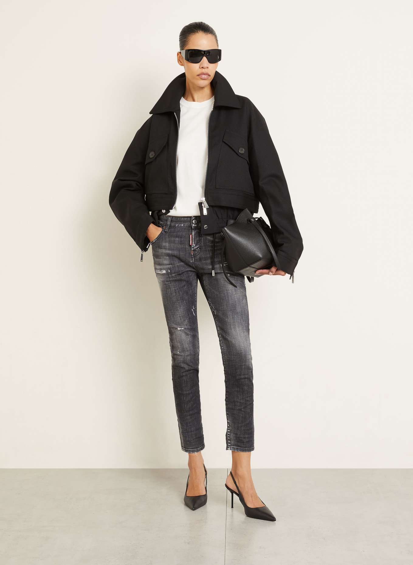 DSQUARED2 Cropped Jeans TEDDY: 900 BLACK