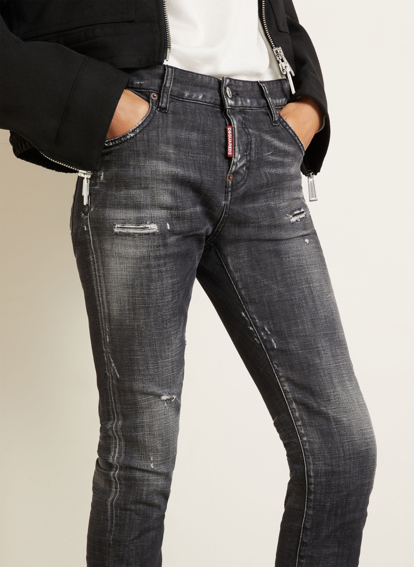 DSQUARED2 Cropped Jeans TEDDY: 900 BLACK