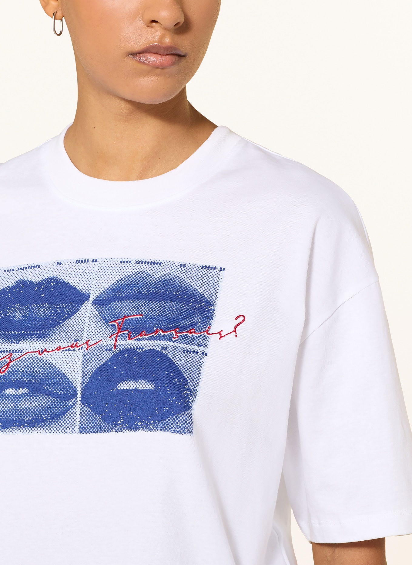 GUESS T-shirt: WIT / ROOD / BLAUW