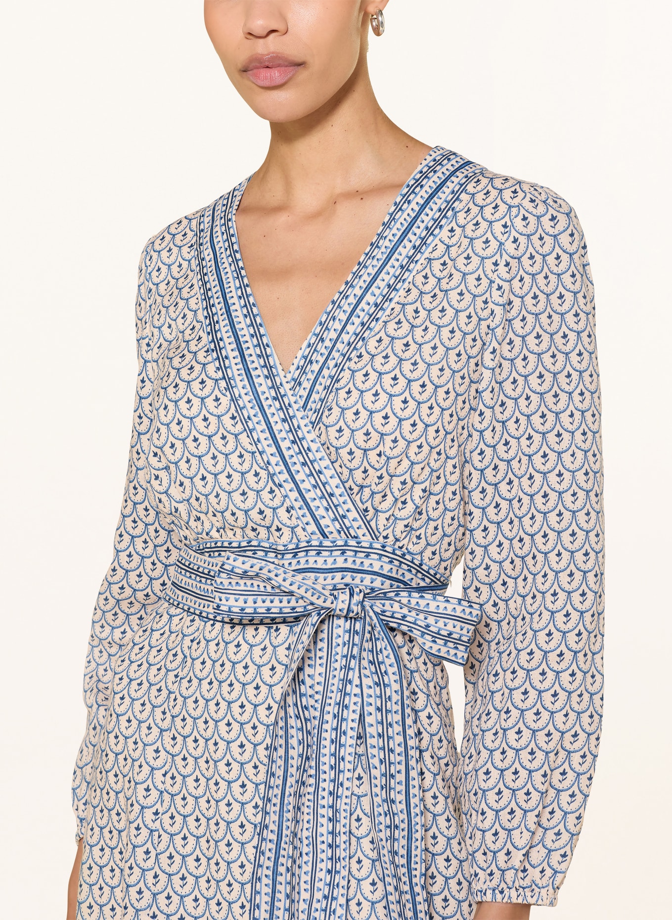 van Laack Lněné šaty VL-KENISHA-PX2 s překříženým výstřihem: BÍLÁ / TMAVĚ MODRÁ / MODRÁ