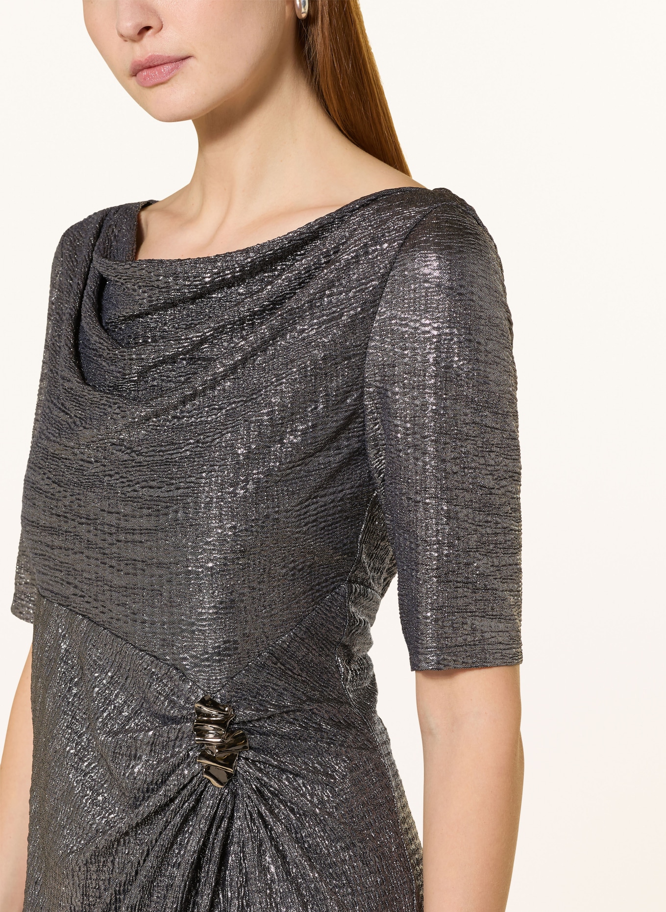 Vera Mont Cocktailkleid: PLATIN