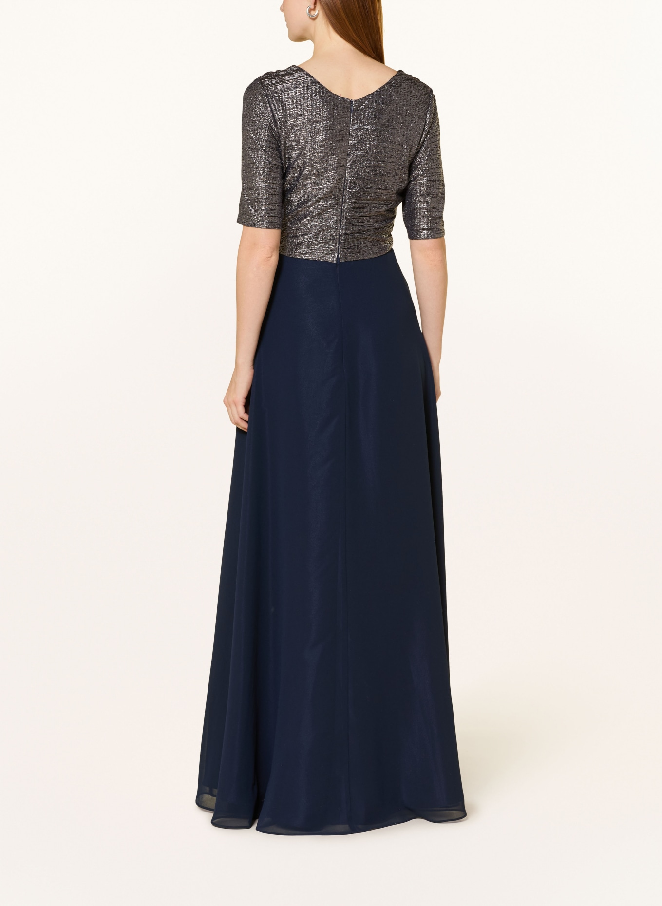 Vera Mont Abendkleid: DUNKELBLAU / PLATIN