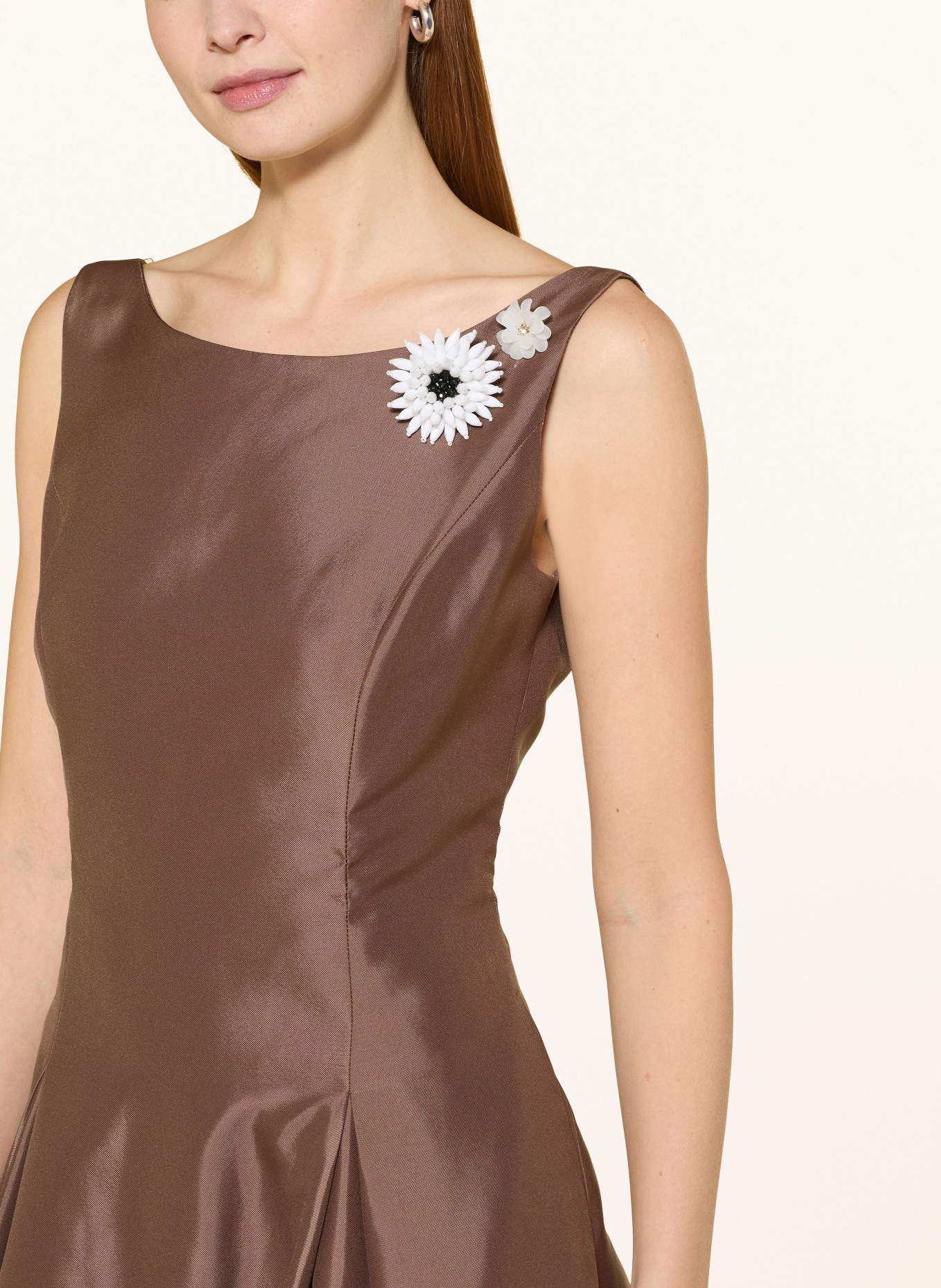 Vera Mont Cocktailkleid: BRAUN