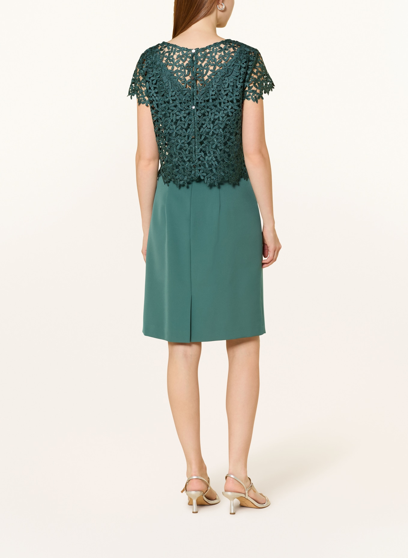 Vera Mont Set: Cocktailkleid mit Blusenshirt aus Spitze: DUNKELGRÜN