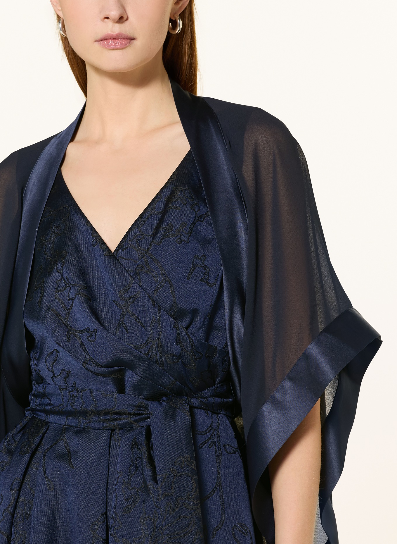 Vera Mont Stola: DUNKELBLAU