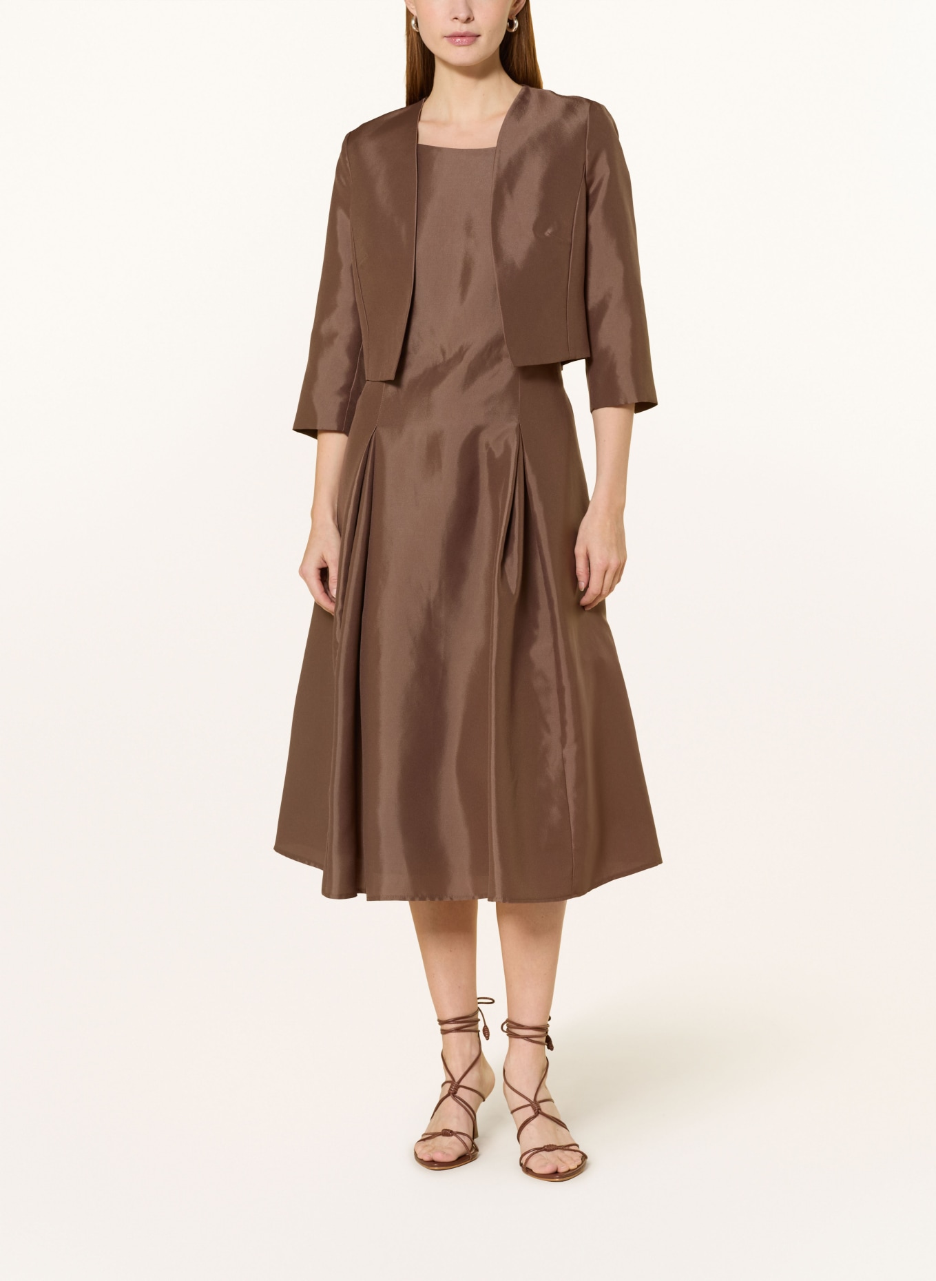 Vera Mont Bolero s 3/4 rukávy: HNĚDÁ