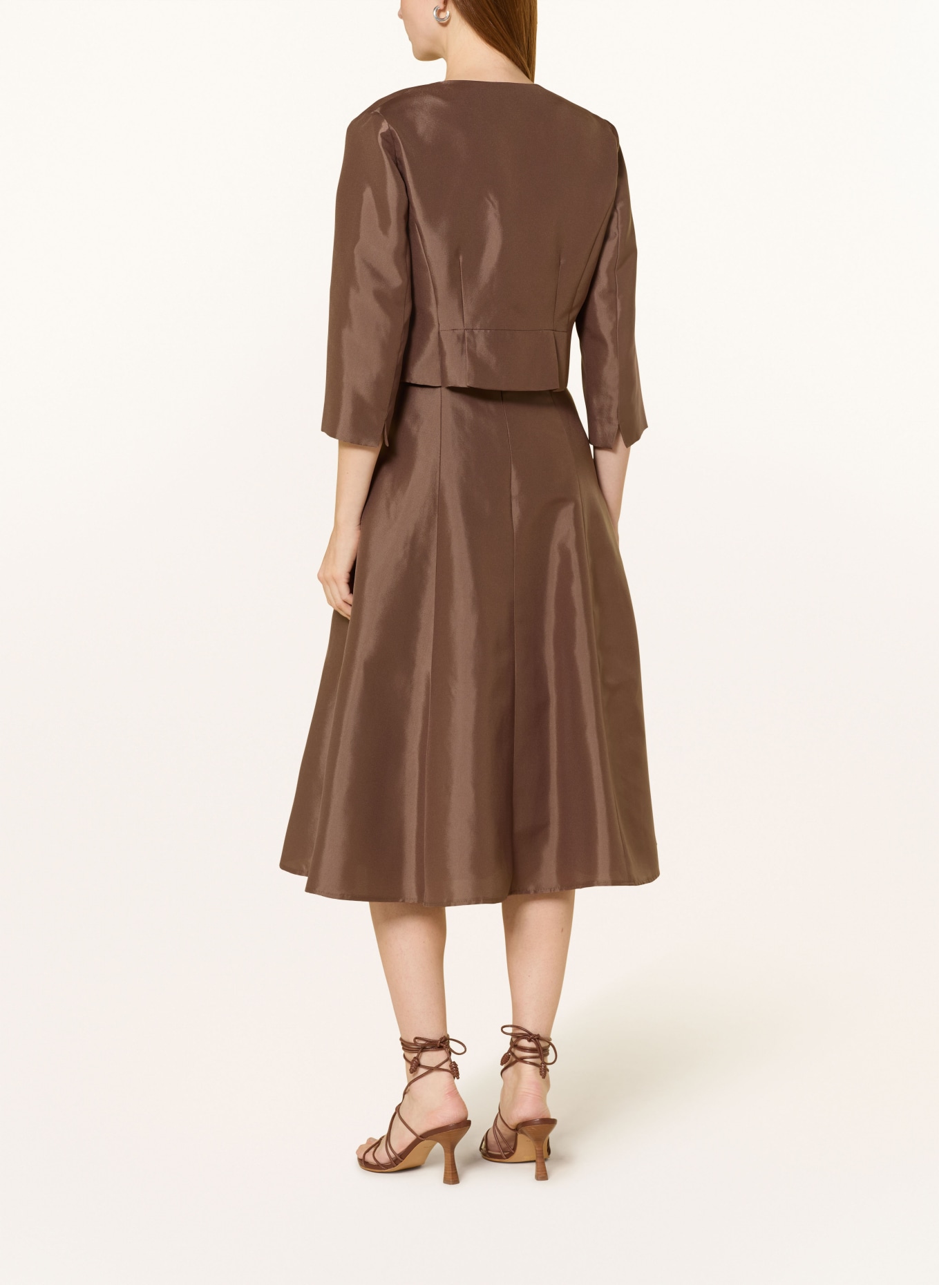 Vera Mont Bolero s 3/4 rukávy: HNĚDÁ