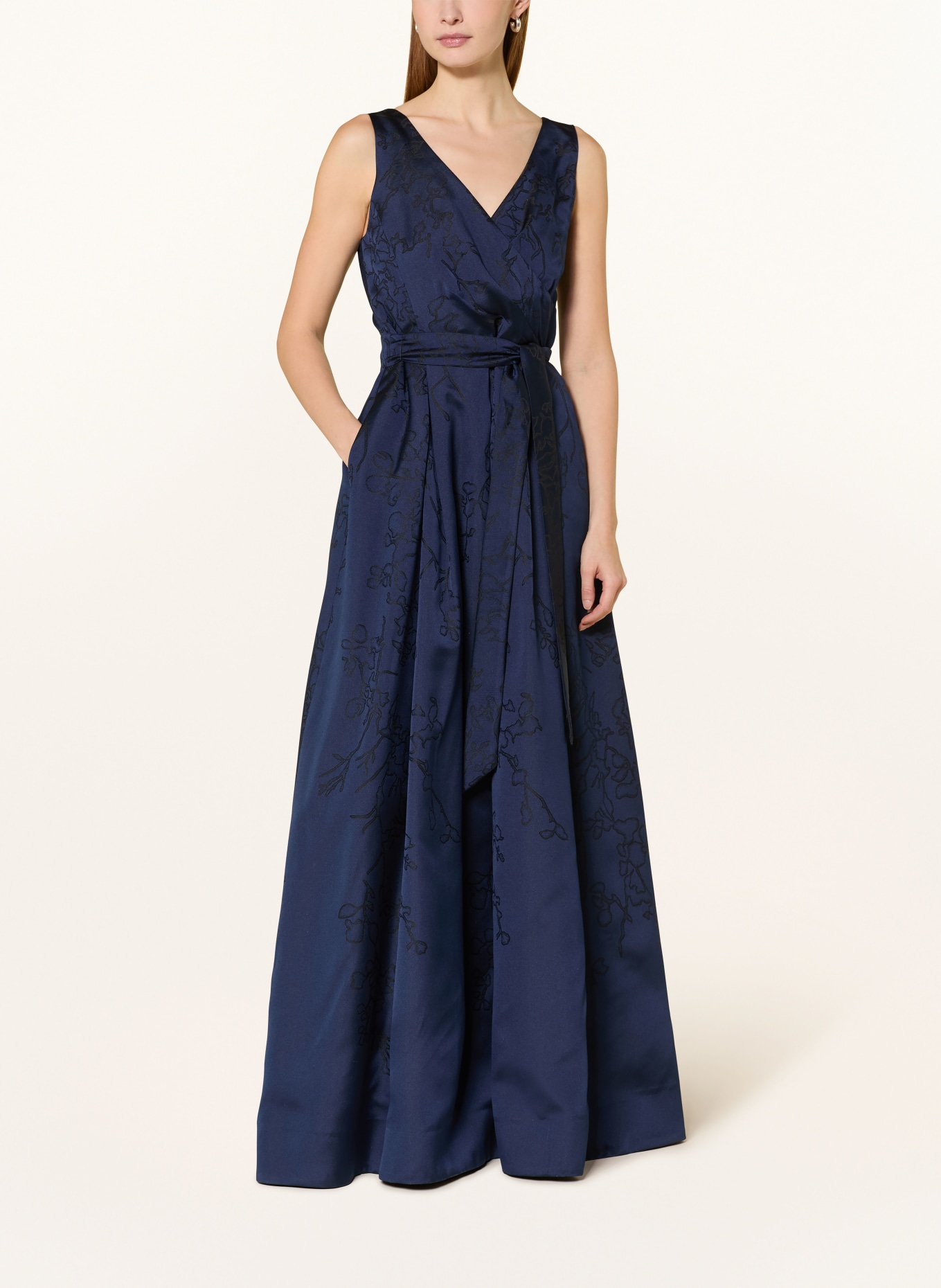 Vera Mont Robe de soirée en jacquard: BLEU FONCÉ