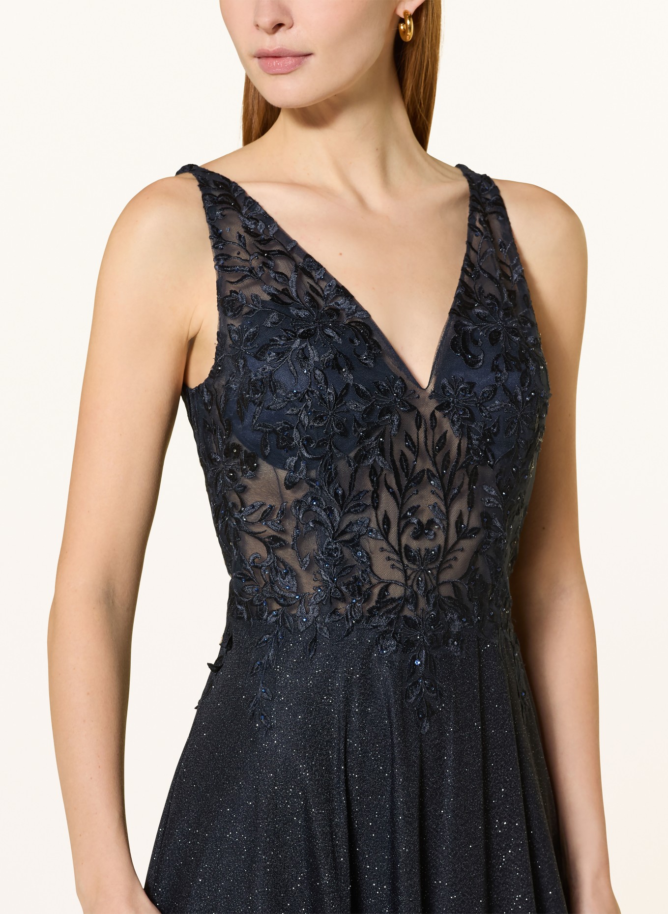 VM Vera Mont Avondjurk met glittergaren en kant: DONKERBLAUW