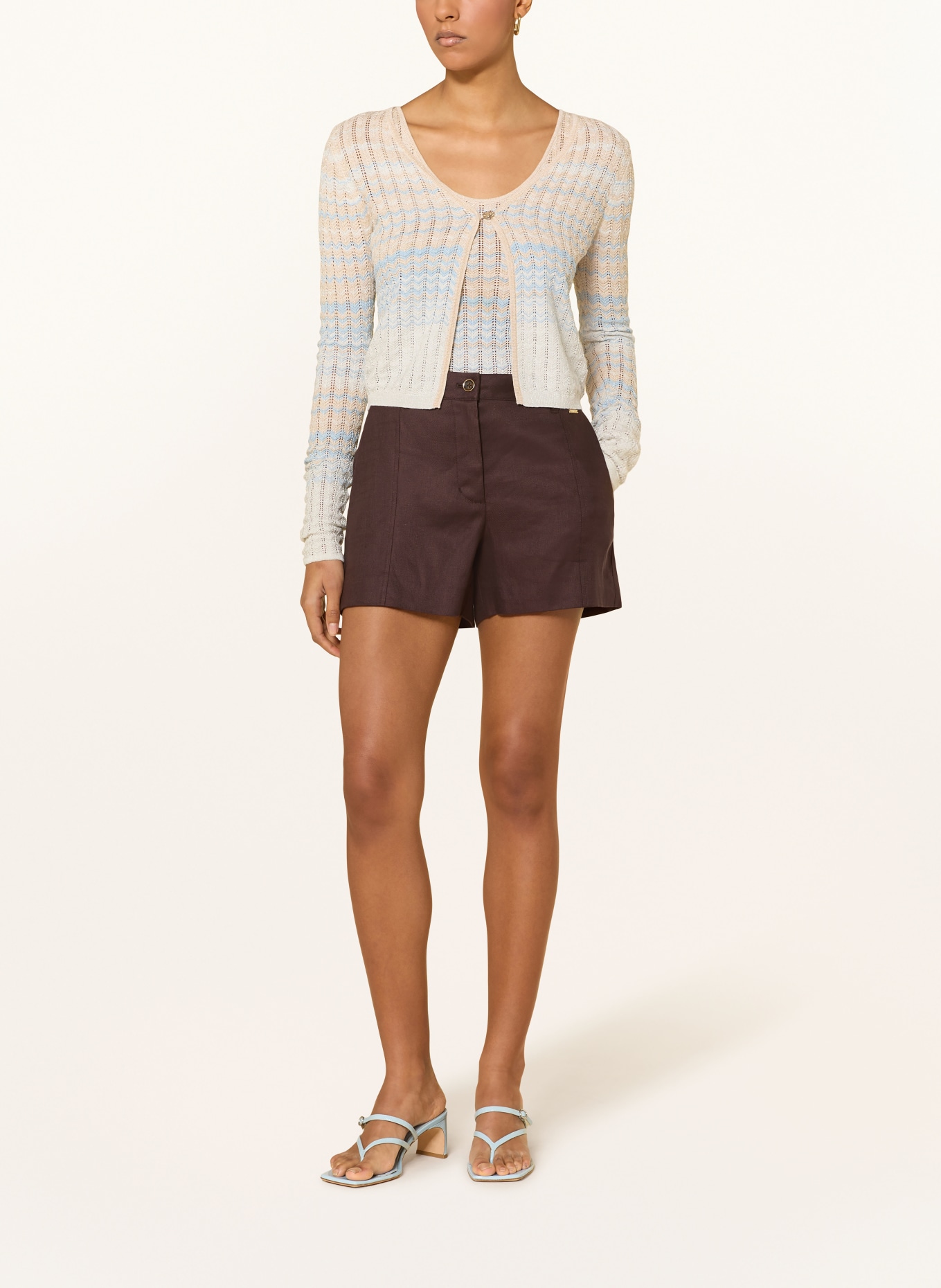 GUESS Short ISABEAU avec lin: MARRON FONCÉ