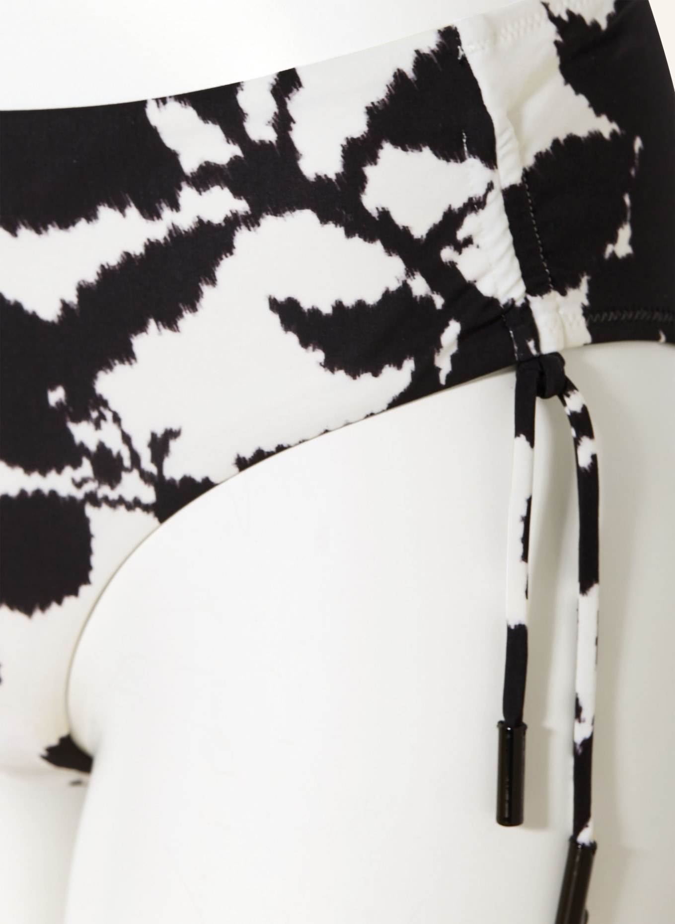 MARYAN MEHLHORN Podstawowe figi bikini FLORASCAPE: CZARNY / BIAŁY