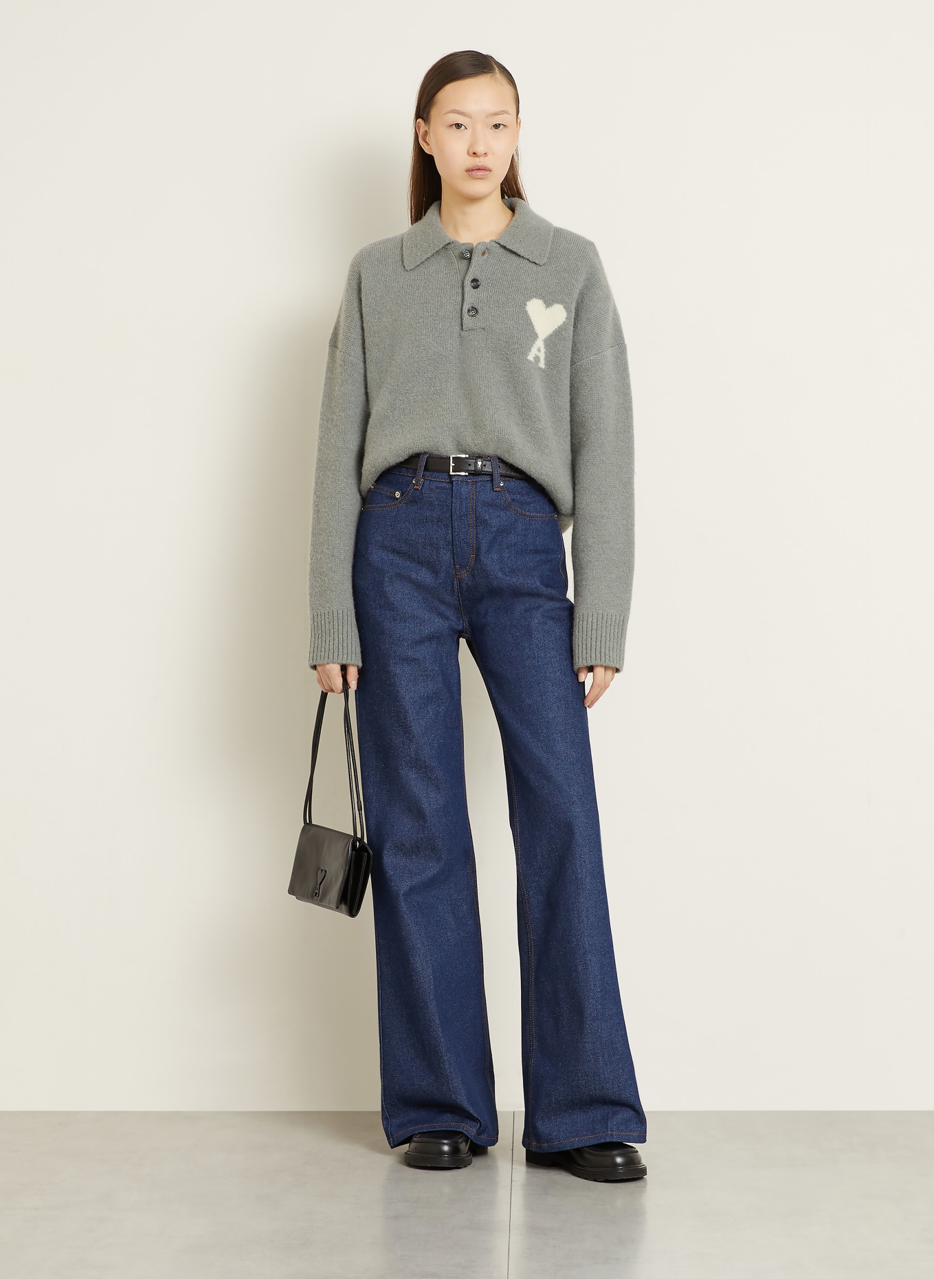 AMI PARIS Pullover mit Alpaka: GRAU / WEISS