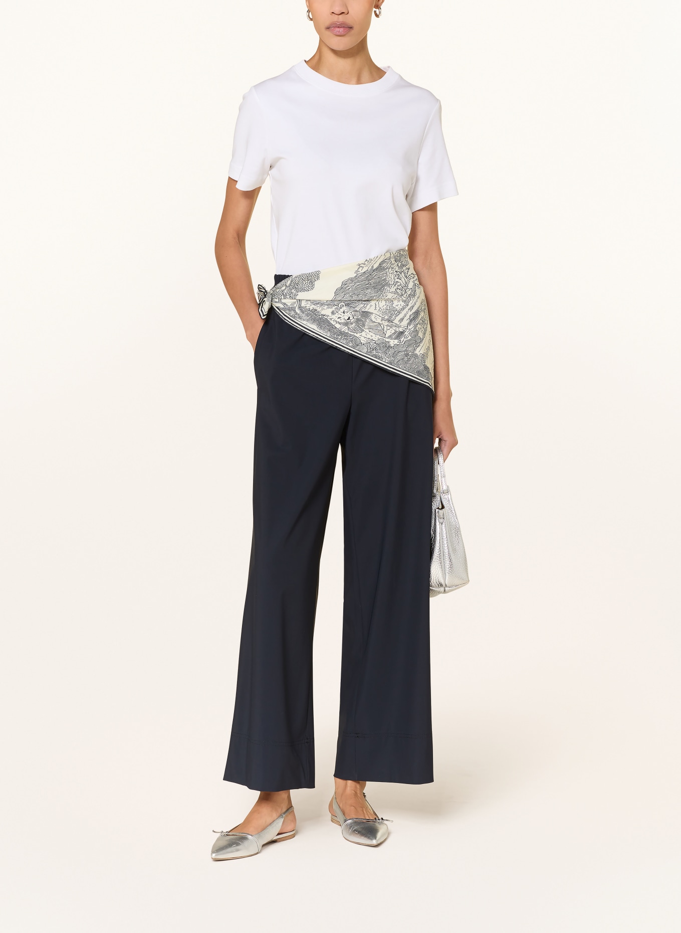 RAFFAELLO ROSSI Kalhoty LIZETT v joggingovém stylu: TMAVĚ MODRÁ