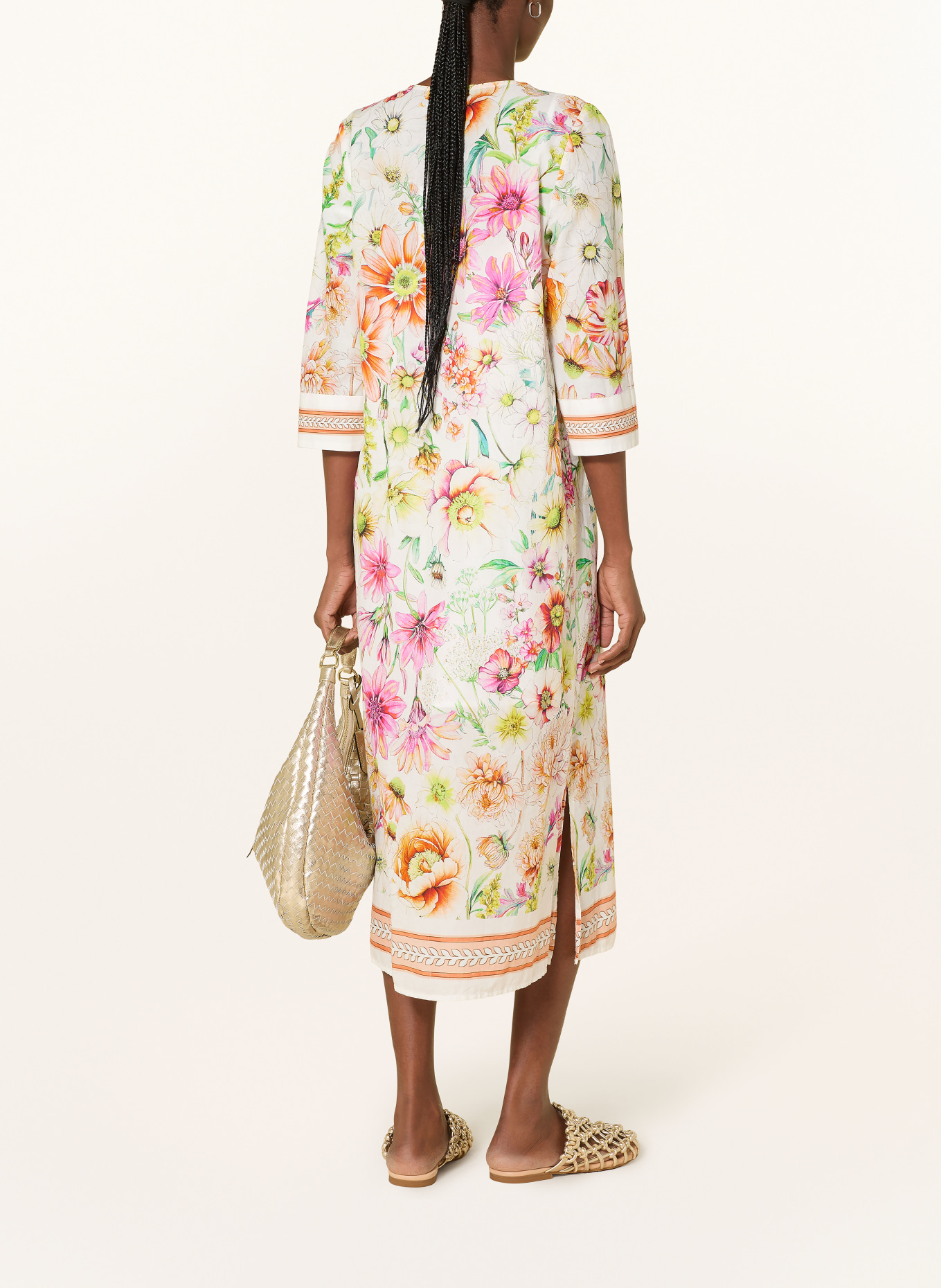 Emily VAN DEN BERGH Šaty s 3/4 rukávy a výšivkami: TMAVĚ ŽLUTÁ / RŮŽOVÁ / ORANŽOVÁ