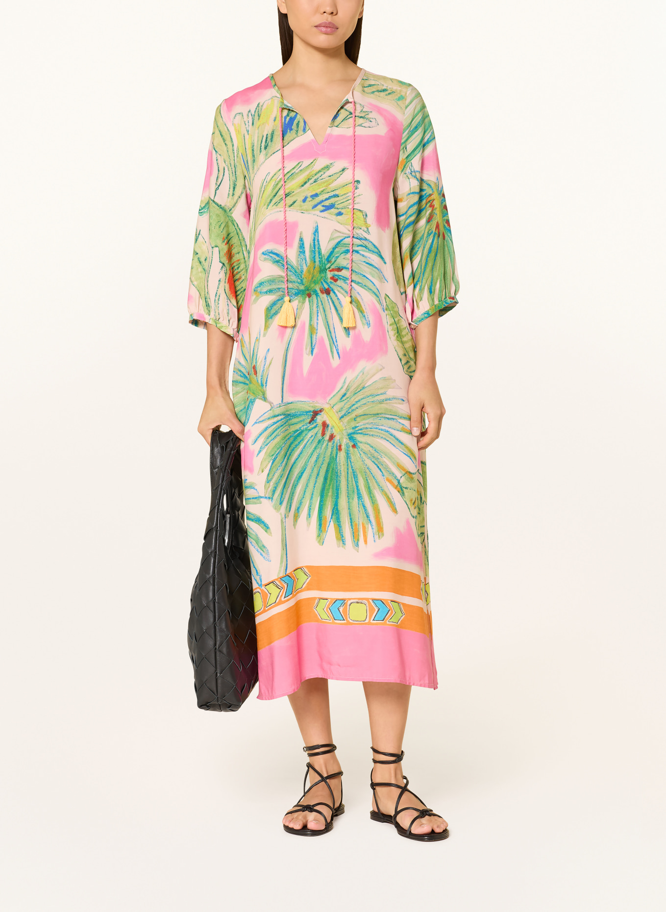 Emily VAN DEN BERGH Sukienka z rękawami 3/4: ECRU / MOCNORÓŻOWY / JASNOZIELONY