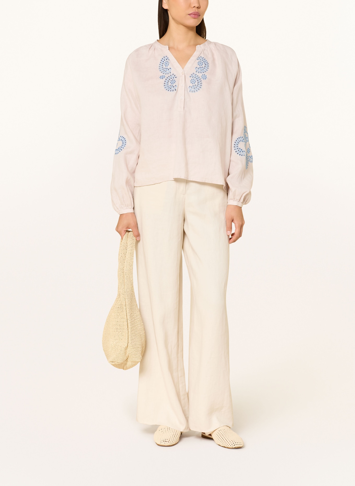 Emily VAN DEN BERGH Blusenshirt: ECRU / HELLBLAU