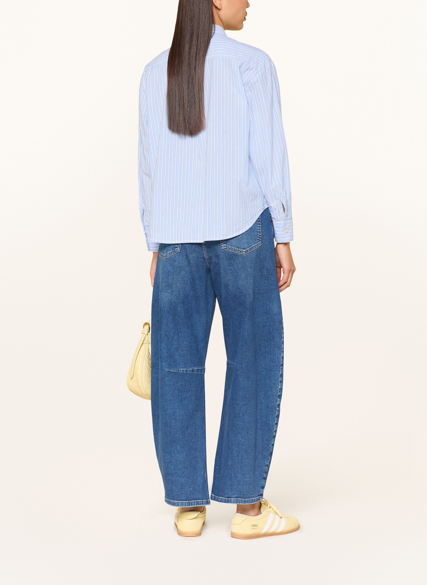 Emily VAN DEN BERGH Hemdbluse: HELLBLAU / WEISS