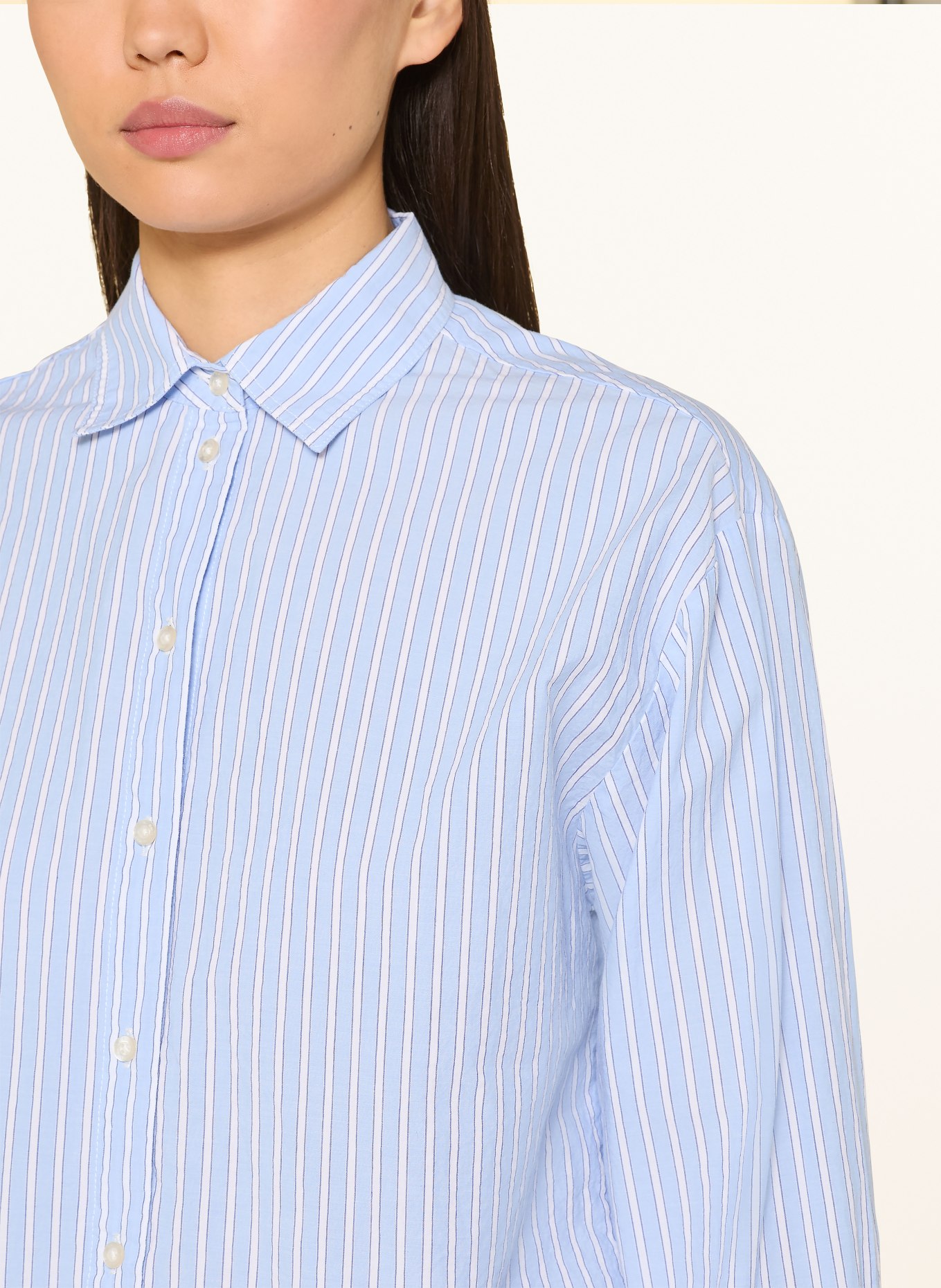 Emily VAN DEN BERGH Hemdbluse: HELLBLAU / WEISS