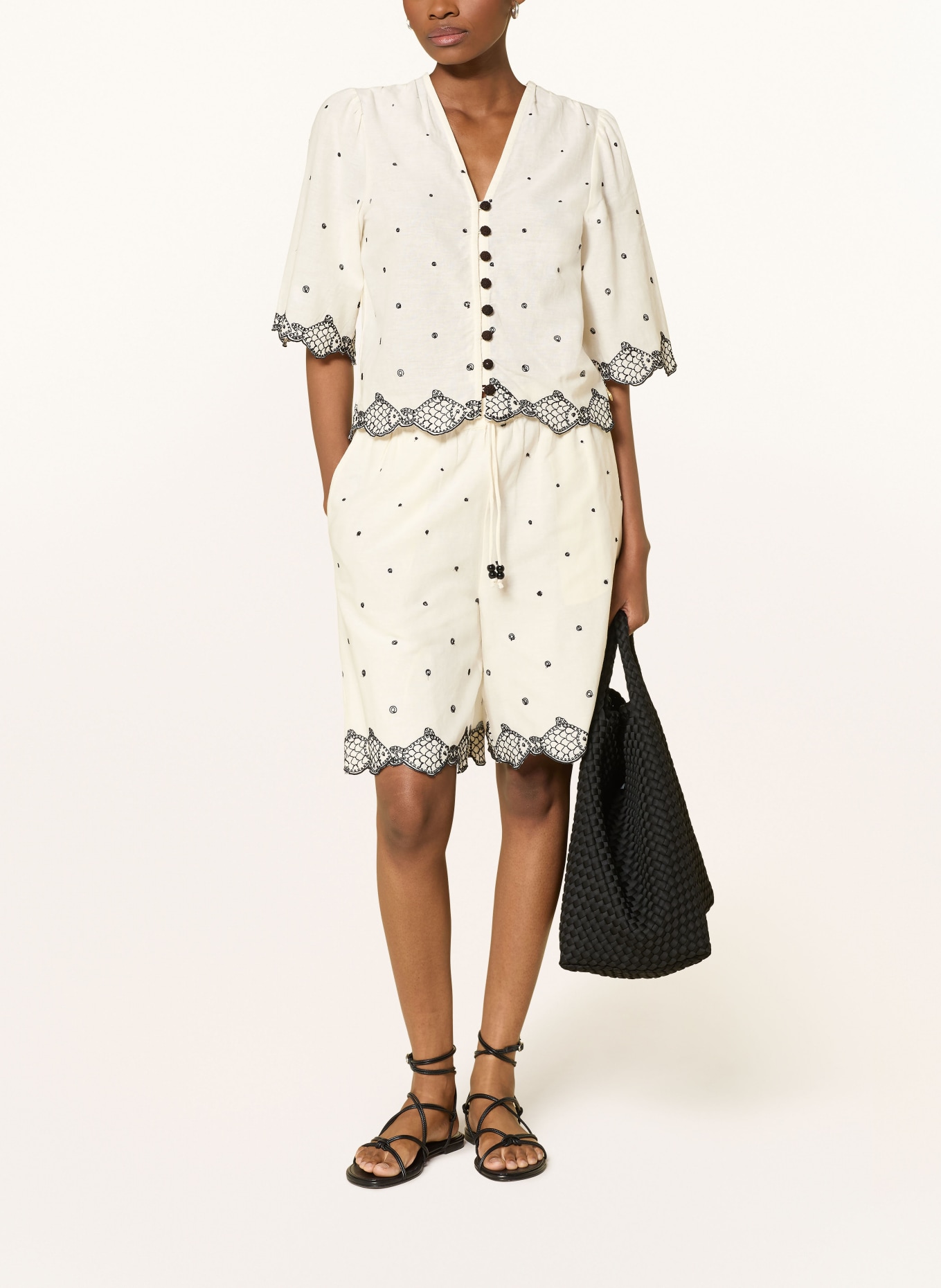 FABIENNE CHAPOT BOHDI-short met borduursels: CRÈME / ZWART