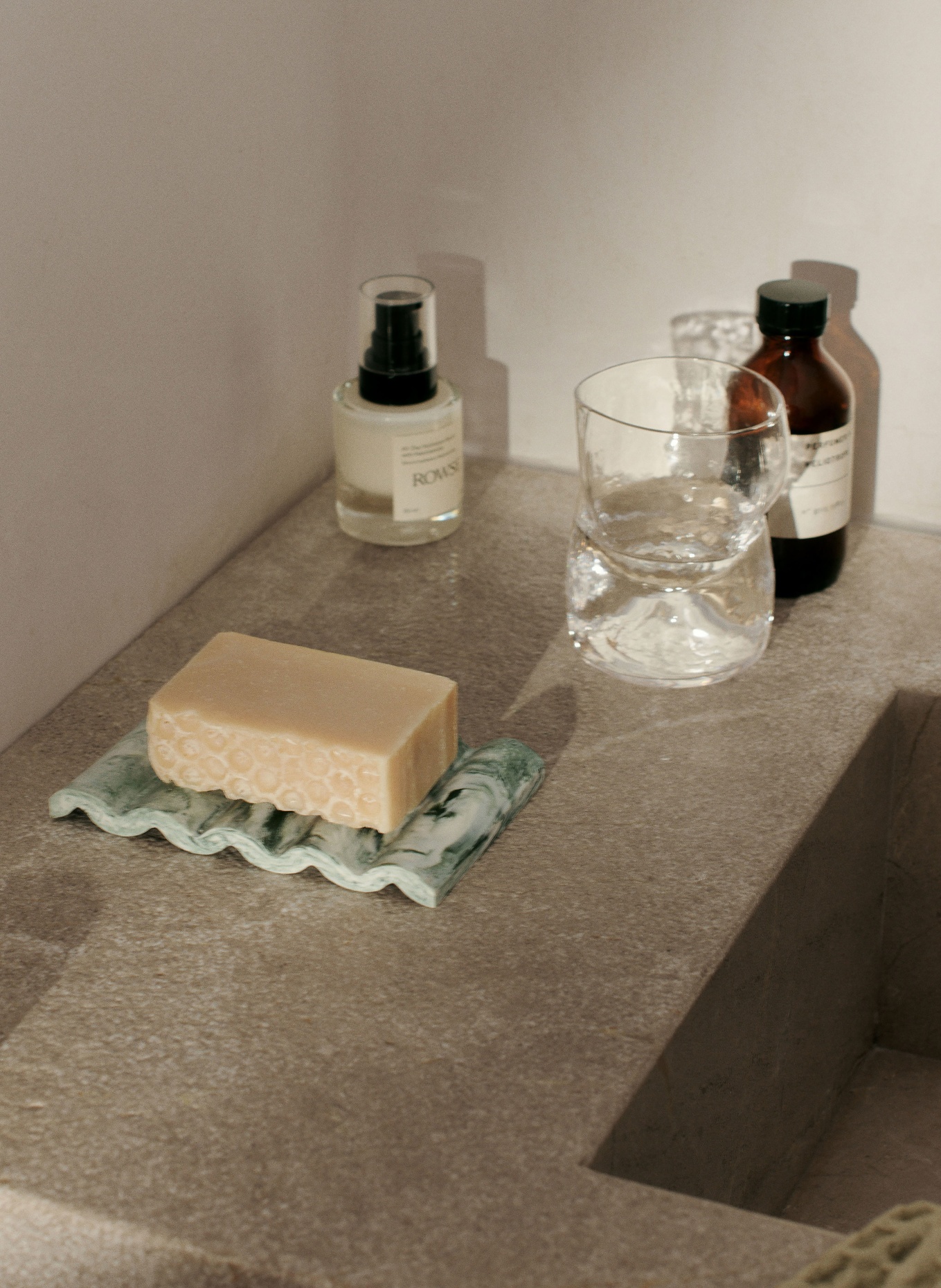 Ferm LIVING Seifenschale MIST: GRÜN