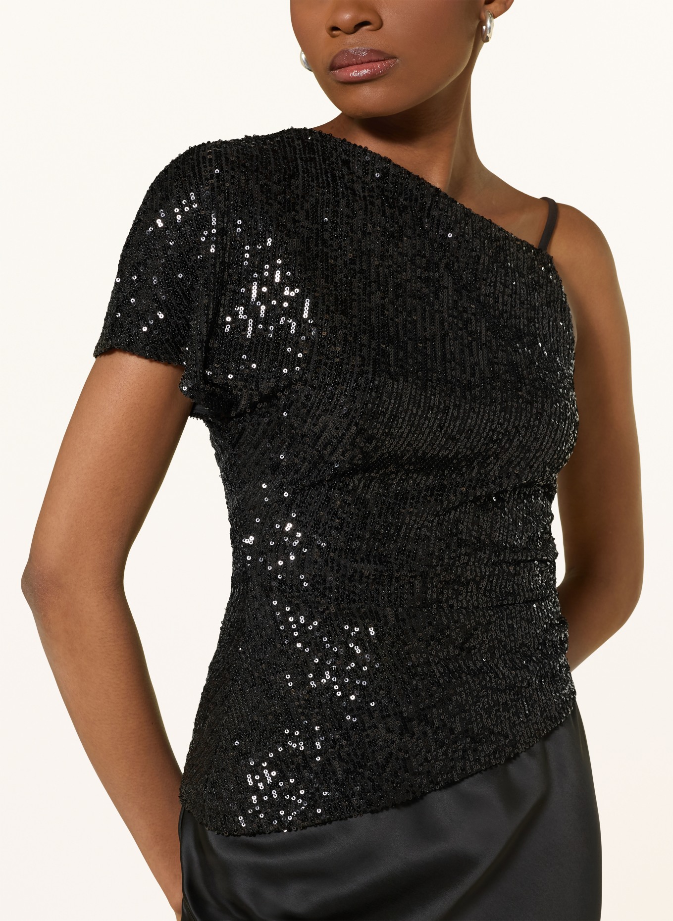 ESTHÉ Top mit Pailletten: SCHWARZ
