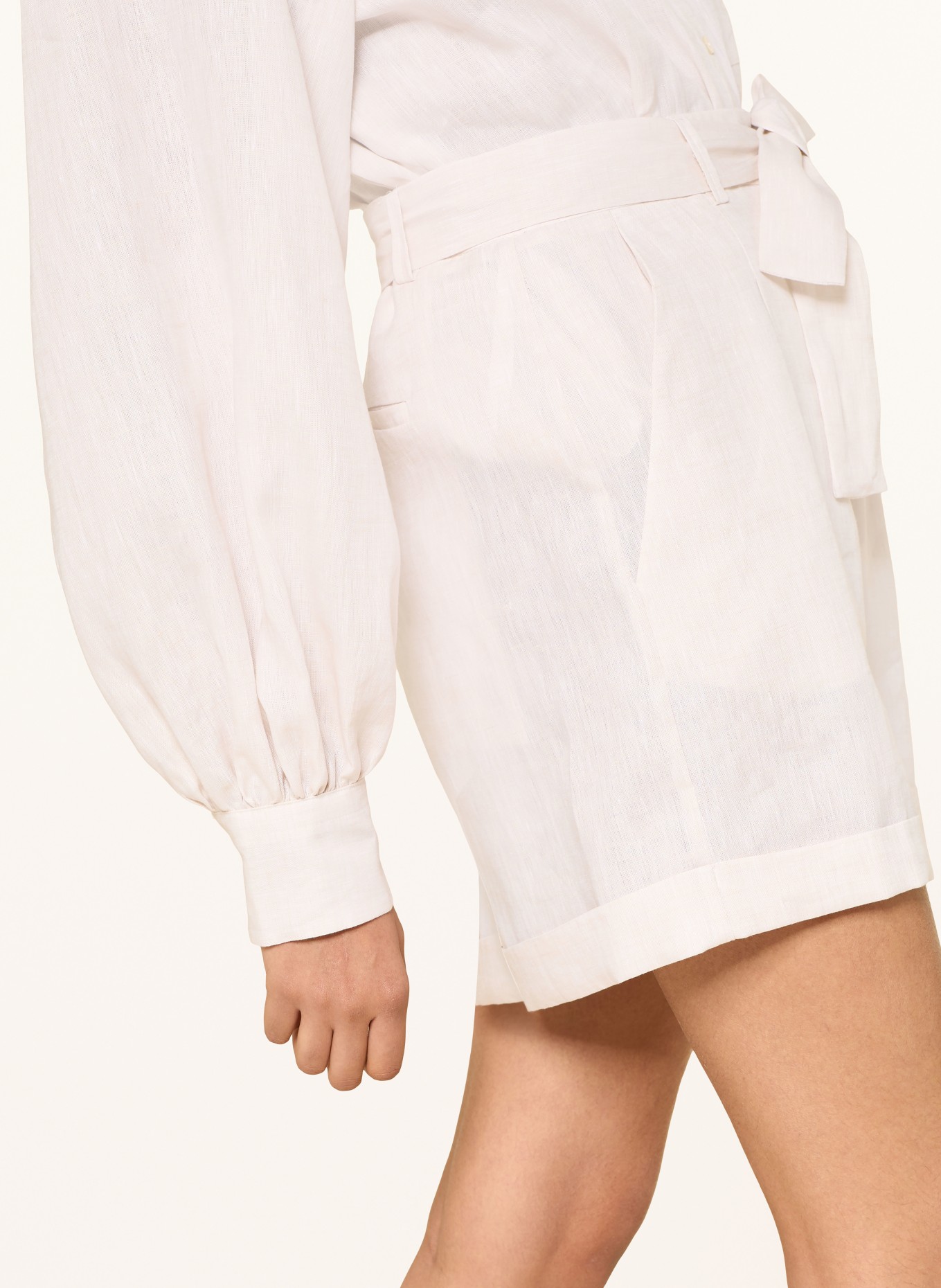 ÉMANOU plátěné šortky: KRÉMOVÁ