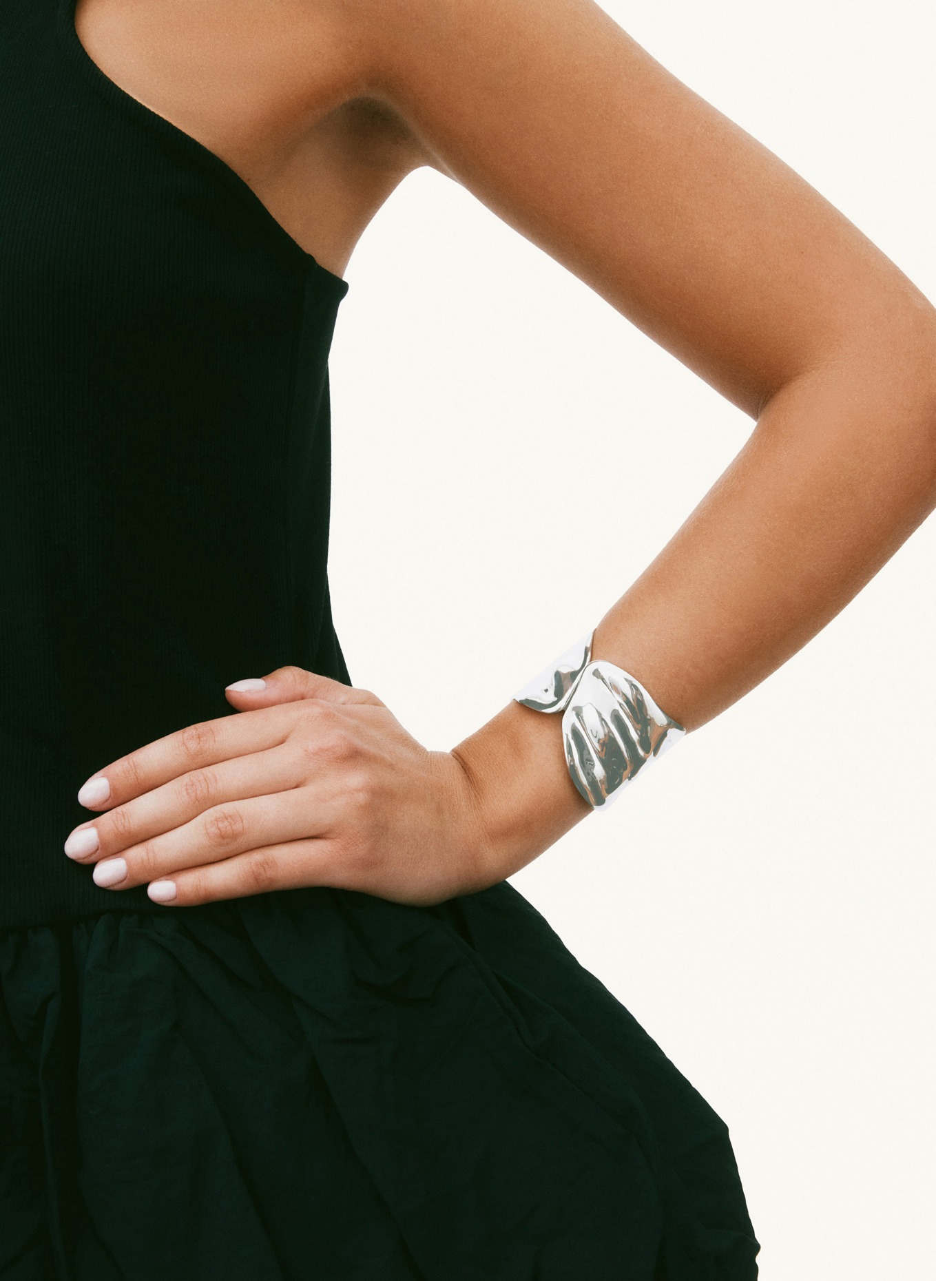 EDBLAD Armreif TIDAL: SILBER