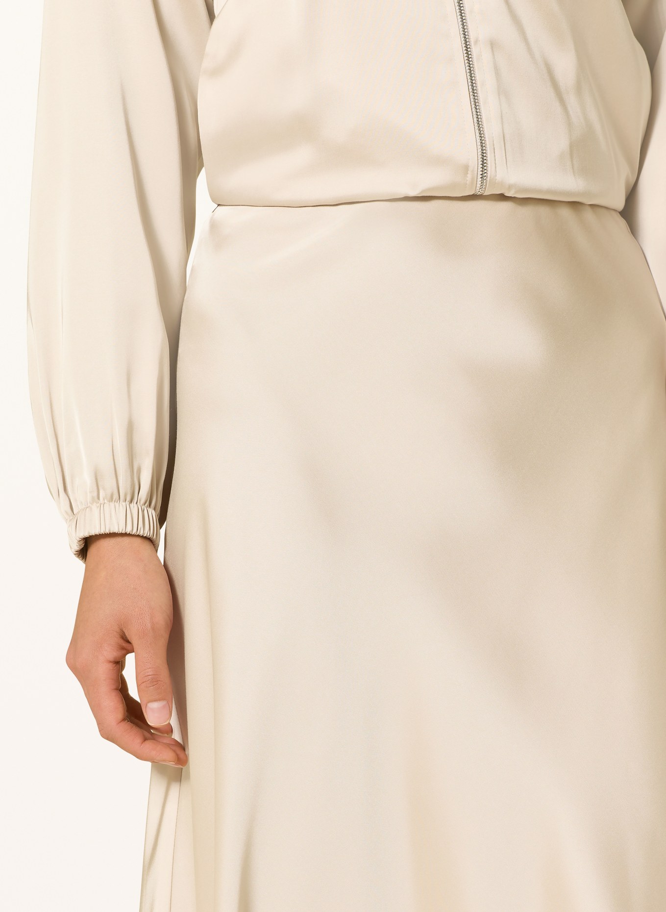 comma Satinrock: BEIGE