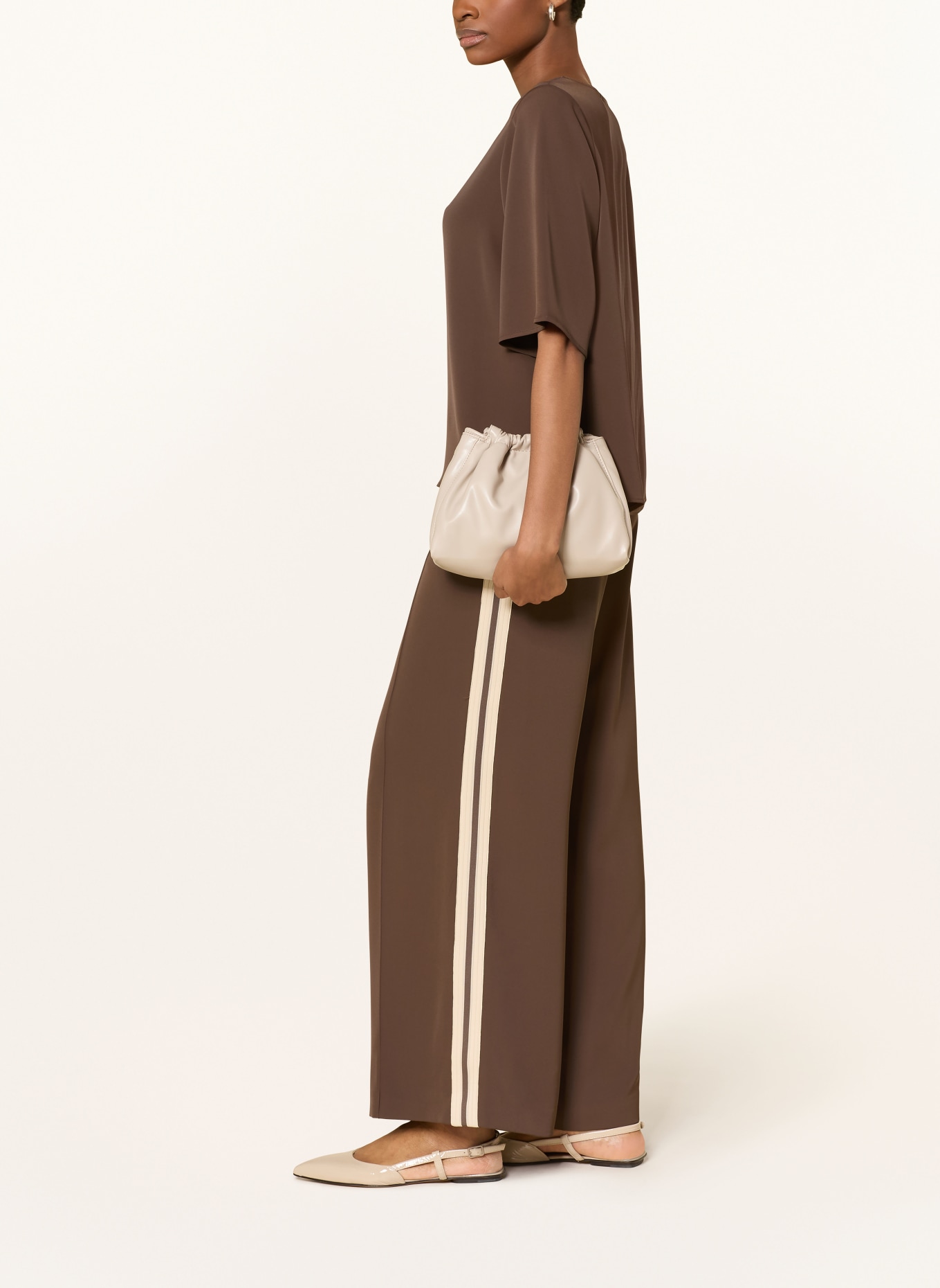 comma Joggingbroek met galonstrepen: MARRON FONCÉ / BEIGE