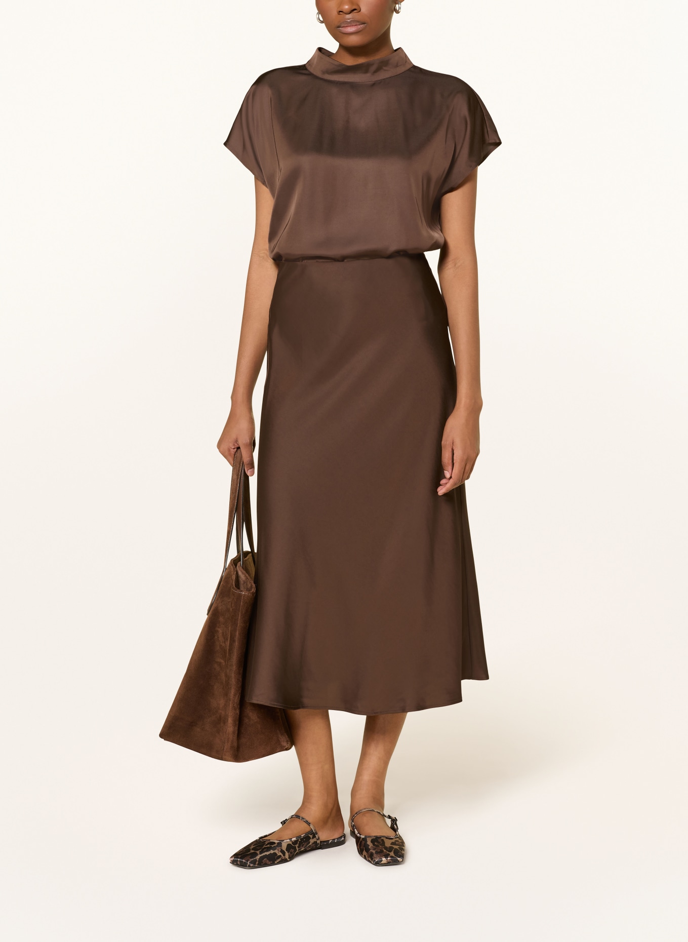 comma satin skirt: DARK BROWN