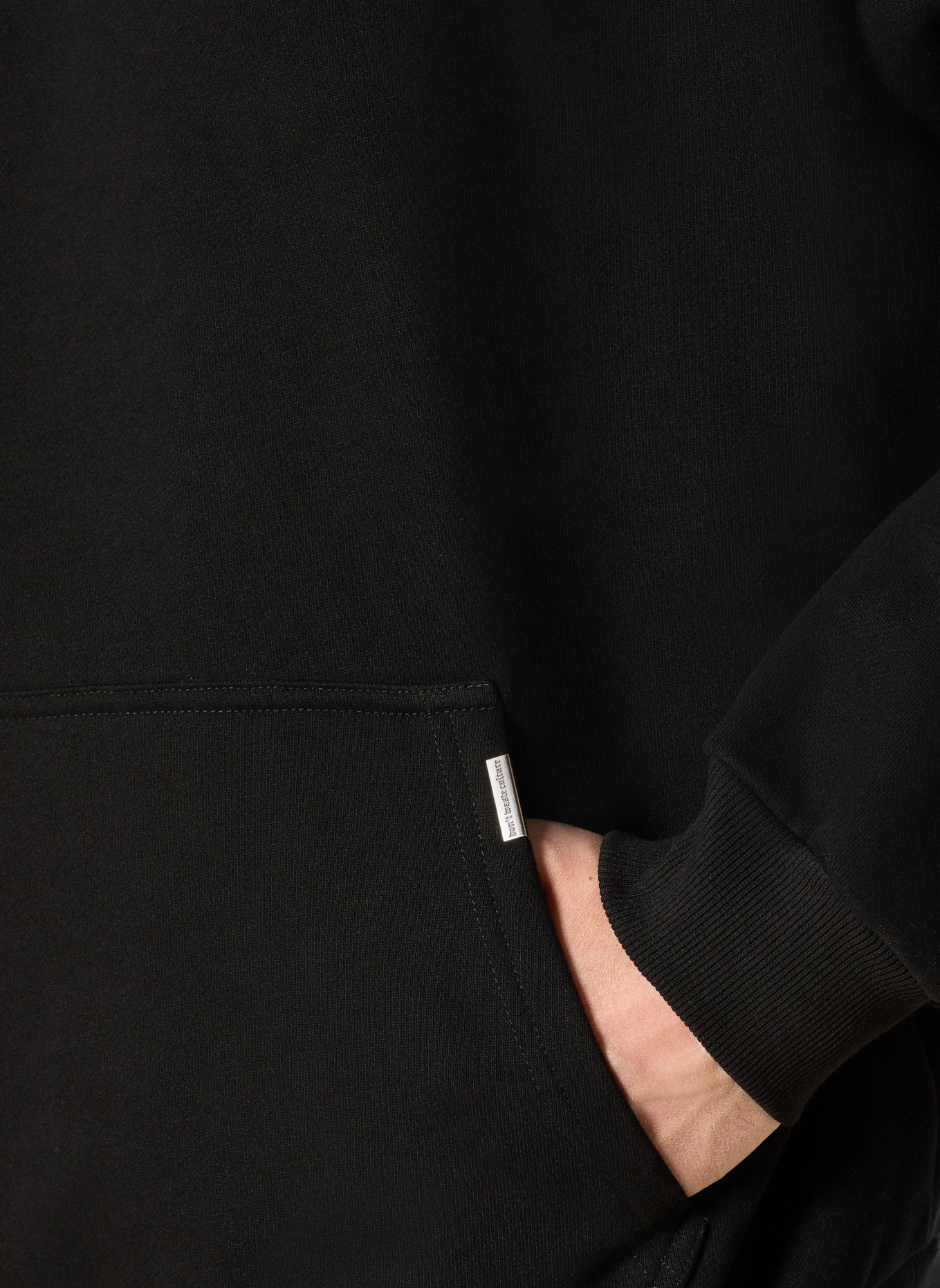 don't waste culture Hoodie INA ORNAMENT: BLACK