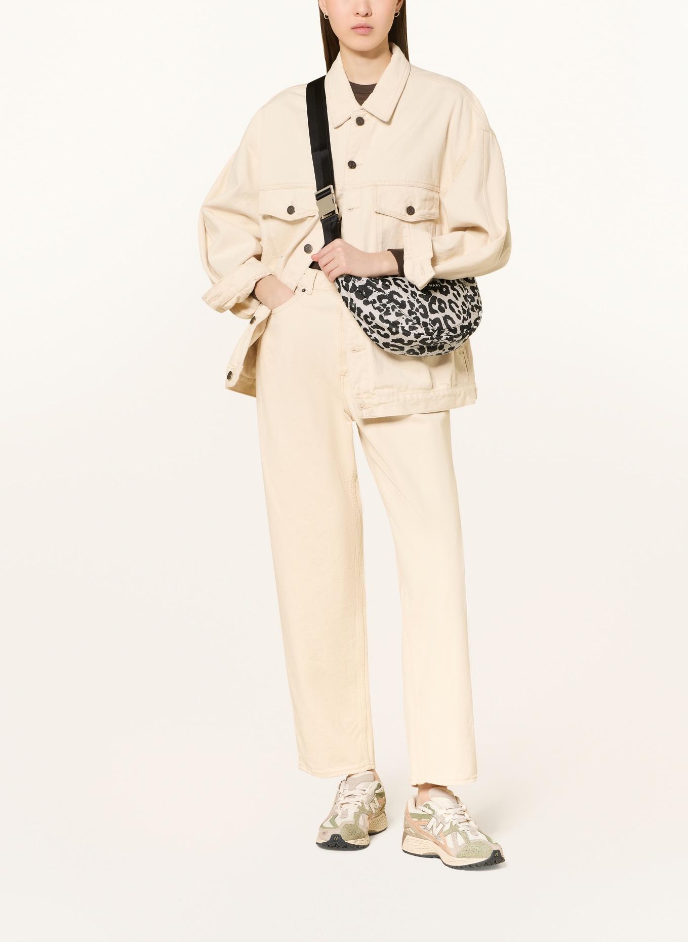 VIVI MARI Umhängetasche: CREME / SCHWARZ