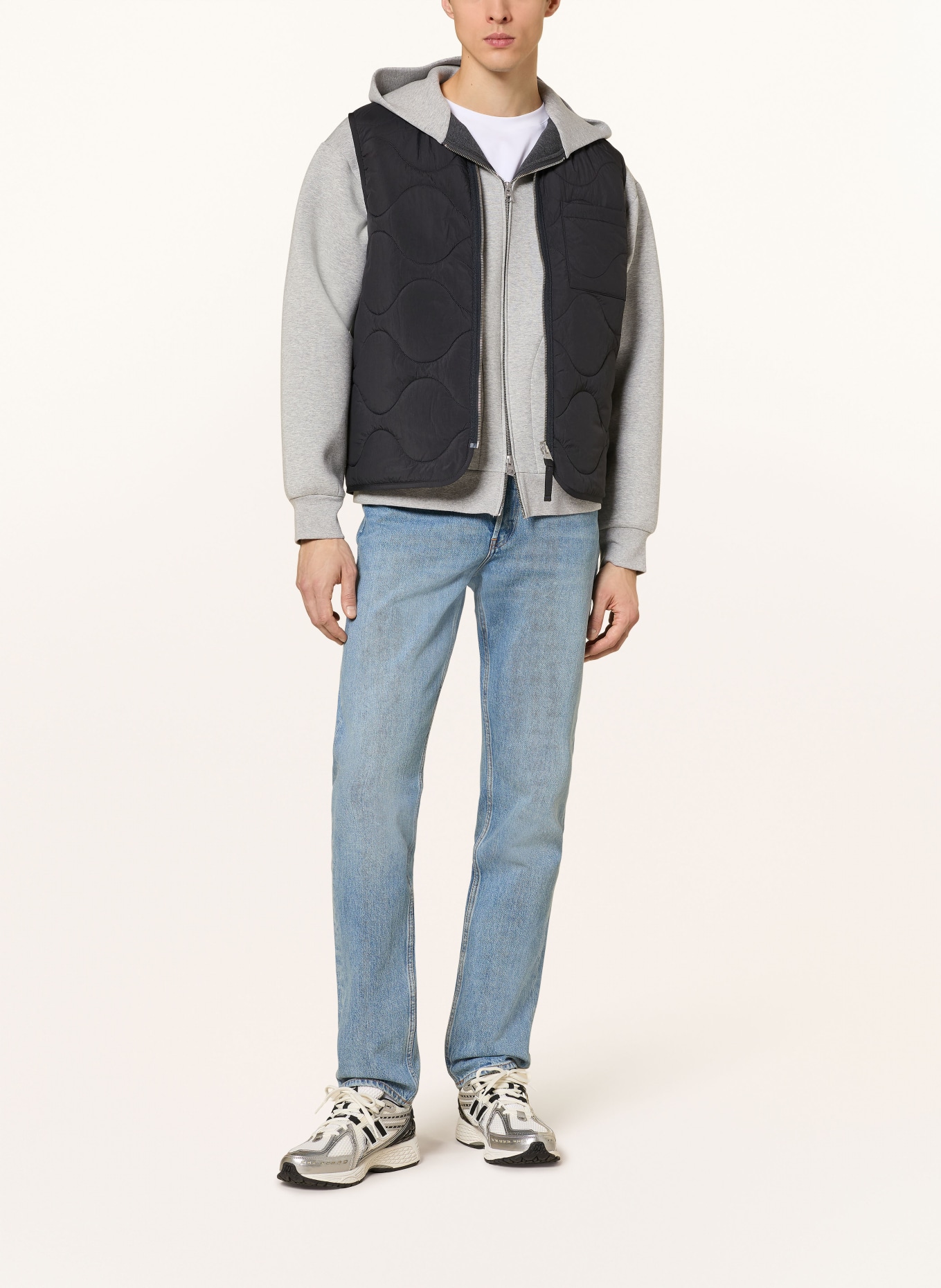 ARKET Steppweste: SCHWARZ