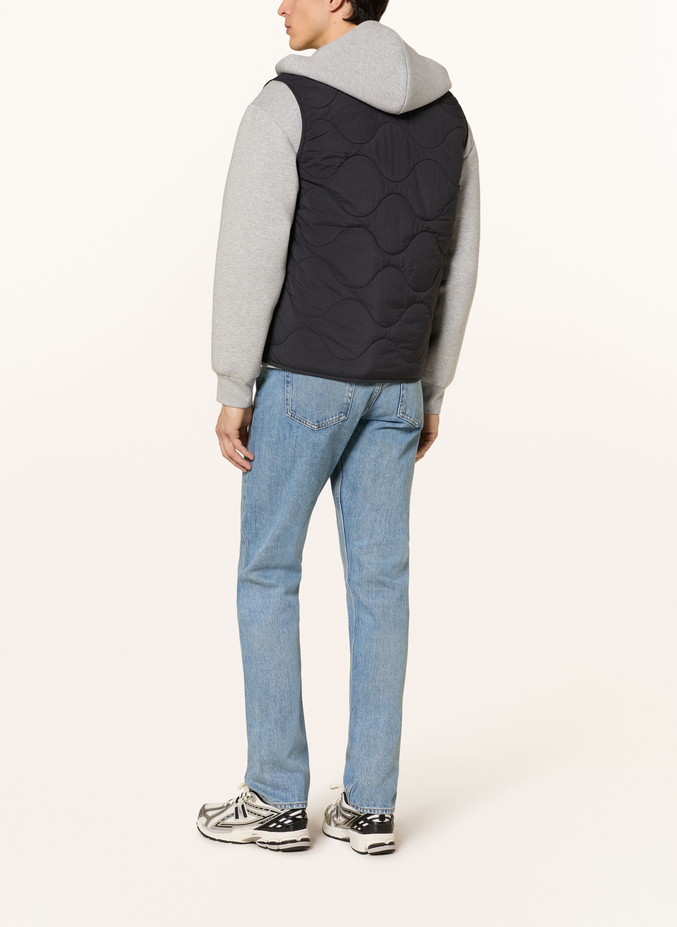 ARKET Steppweste: SCHWARZ