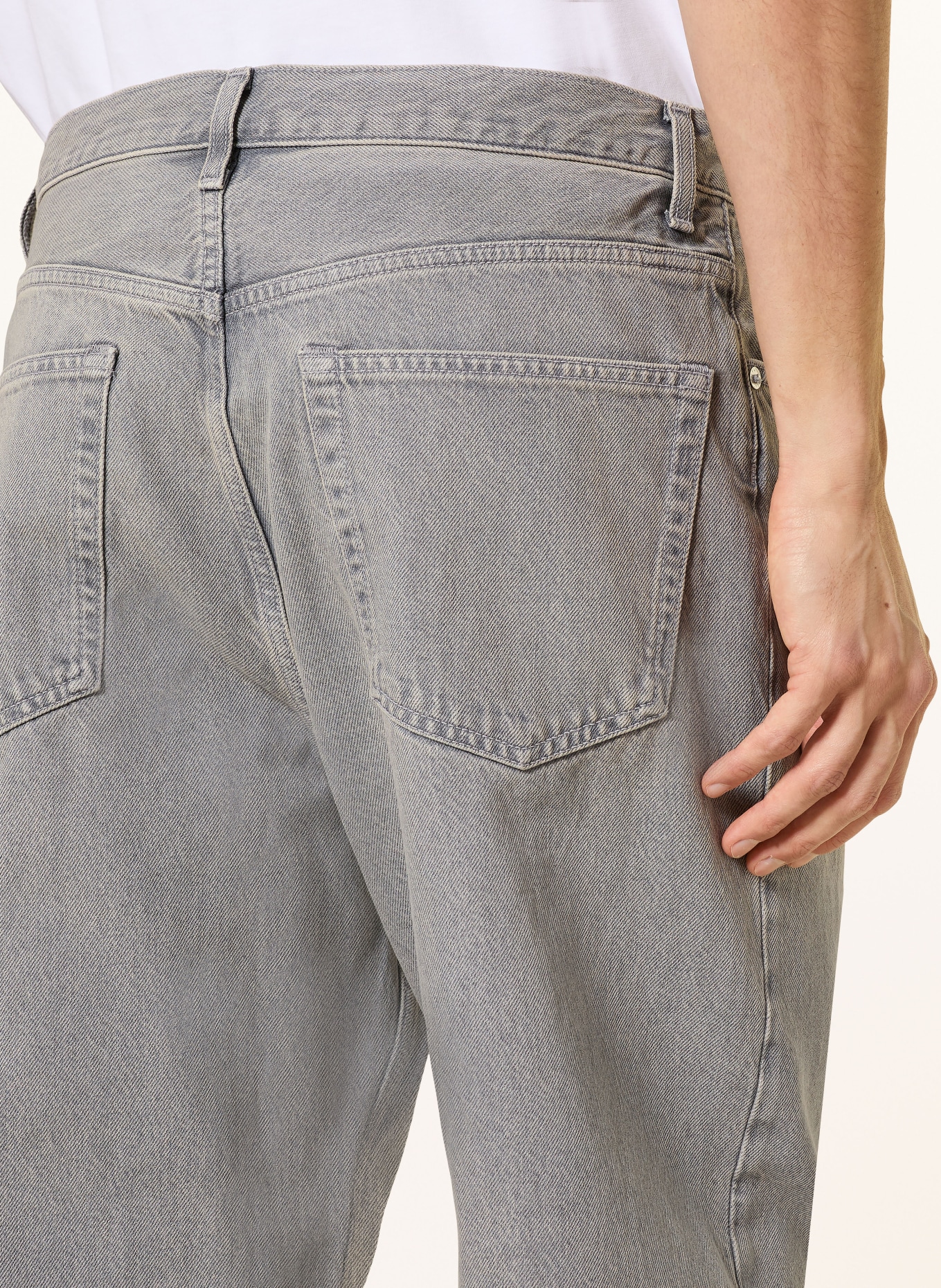 ARKET Jeans Regular Fit: 020 08-902 Grey