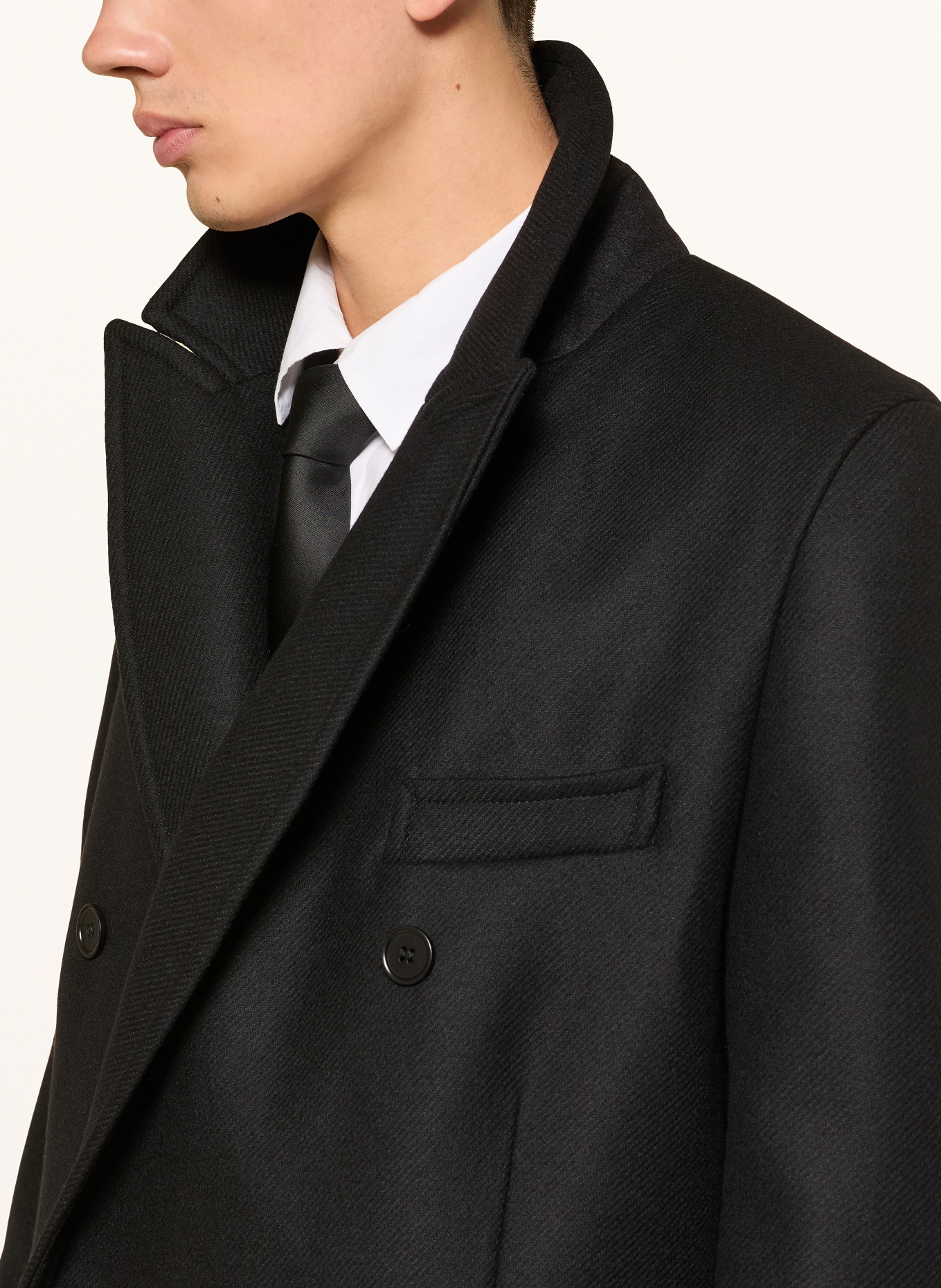 COS płaszcz wełniany: CZARNY