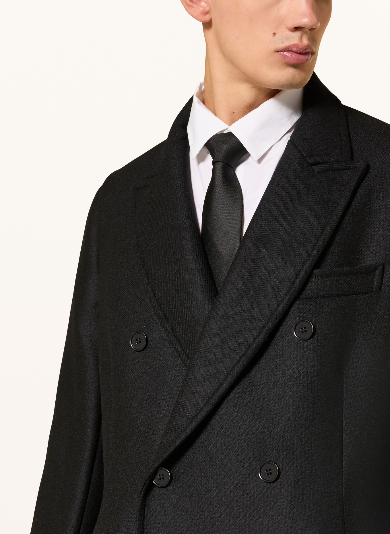 COS płaszcz wełniany: CZARNY