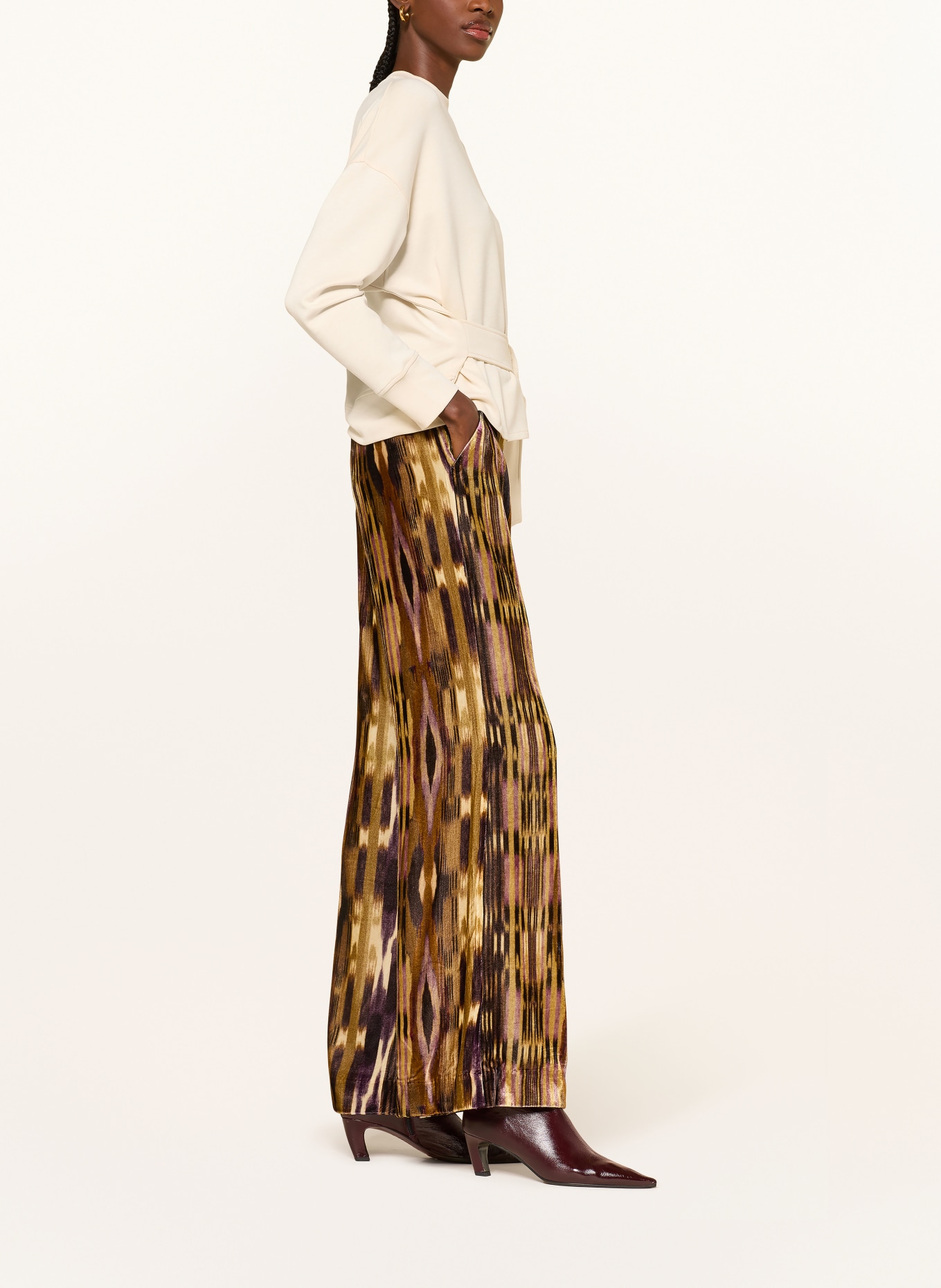 ba&sh Marlenehose VELVO aus Samt: KHAKI / LILA / SCHWARZ