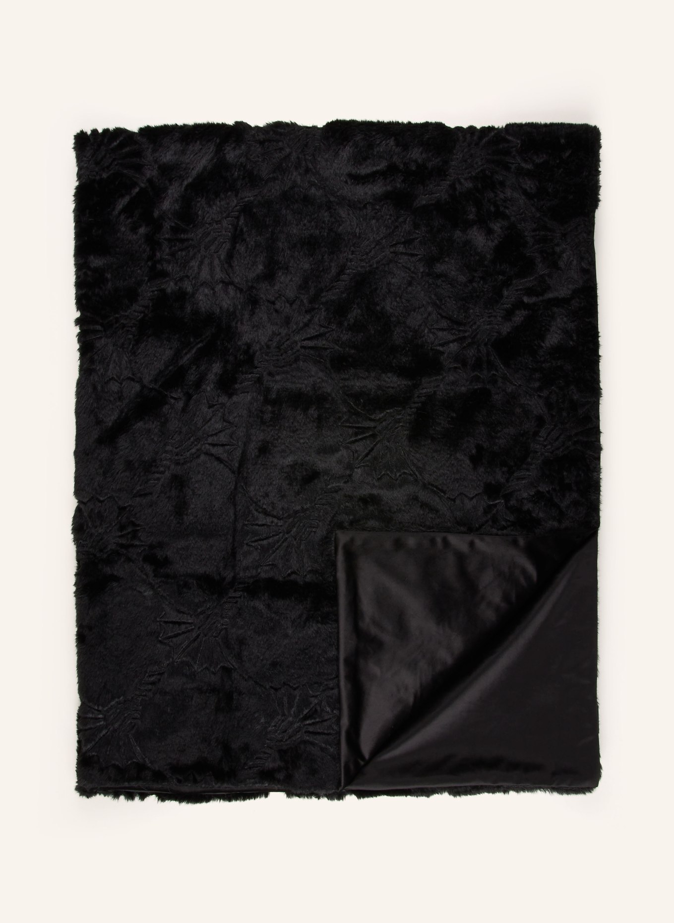 JOOP! J!COZY faux fur throw: BLACK