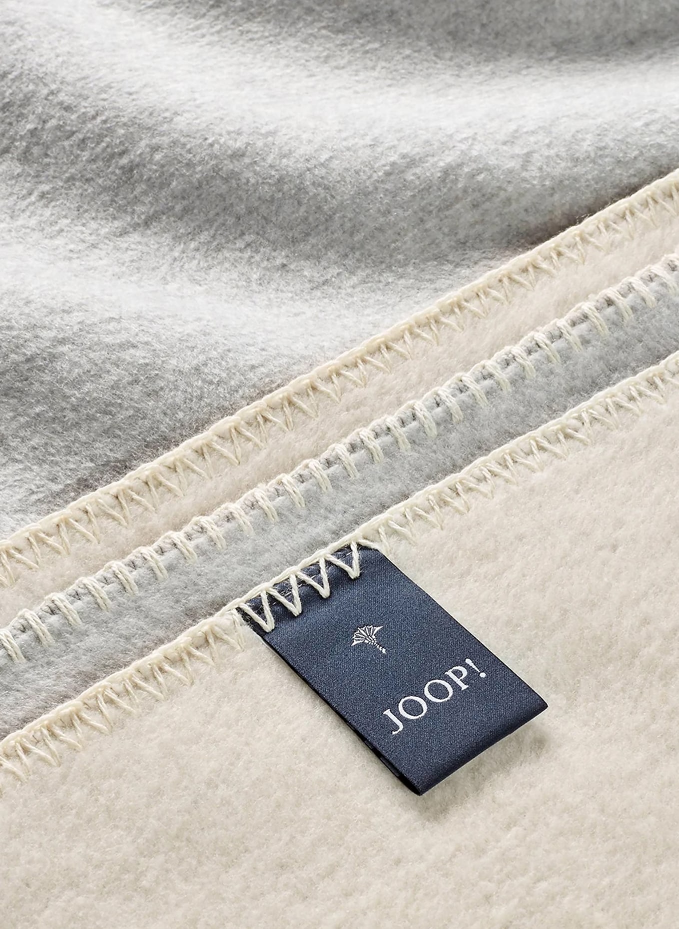 JOOP! Throw JOOP! MELANGE: LIGHT GRAY / WHITE