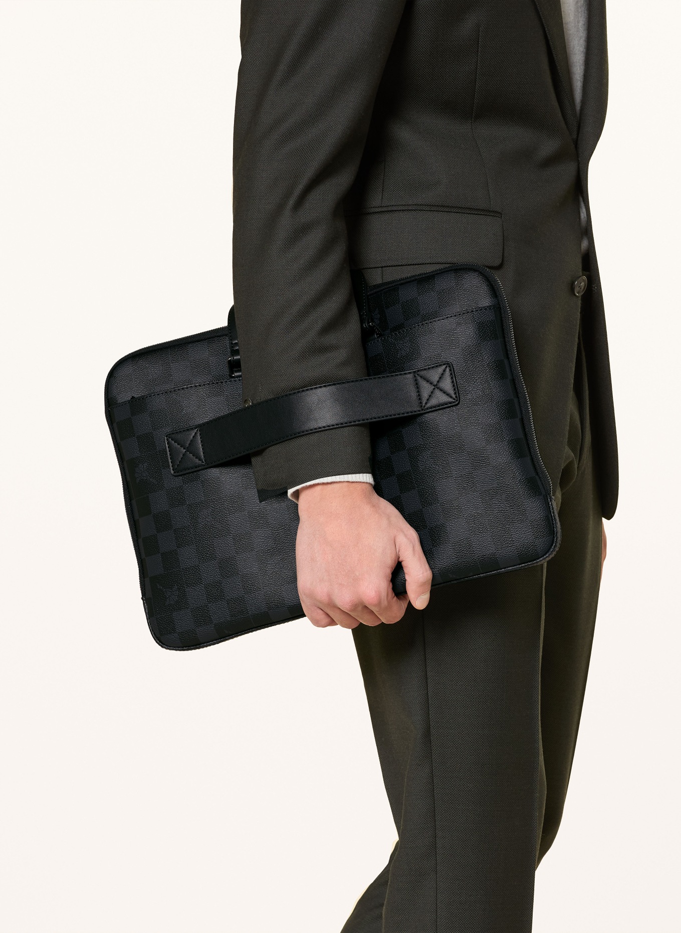 JOOP! Taška na laptop CORTINA PIAZZA JANUS: ČERNÁ / TMAVĚ ŠEDÁ