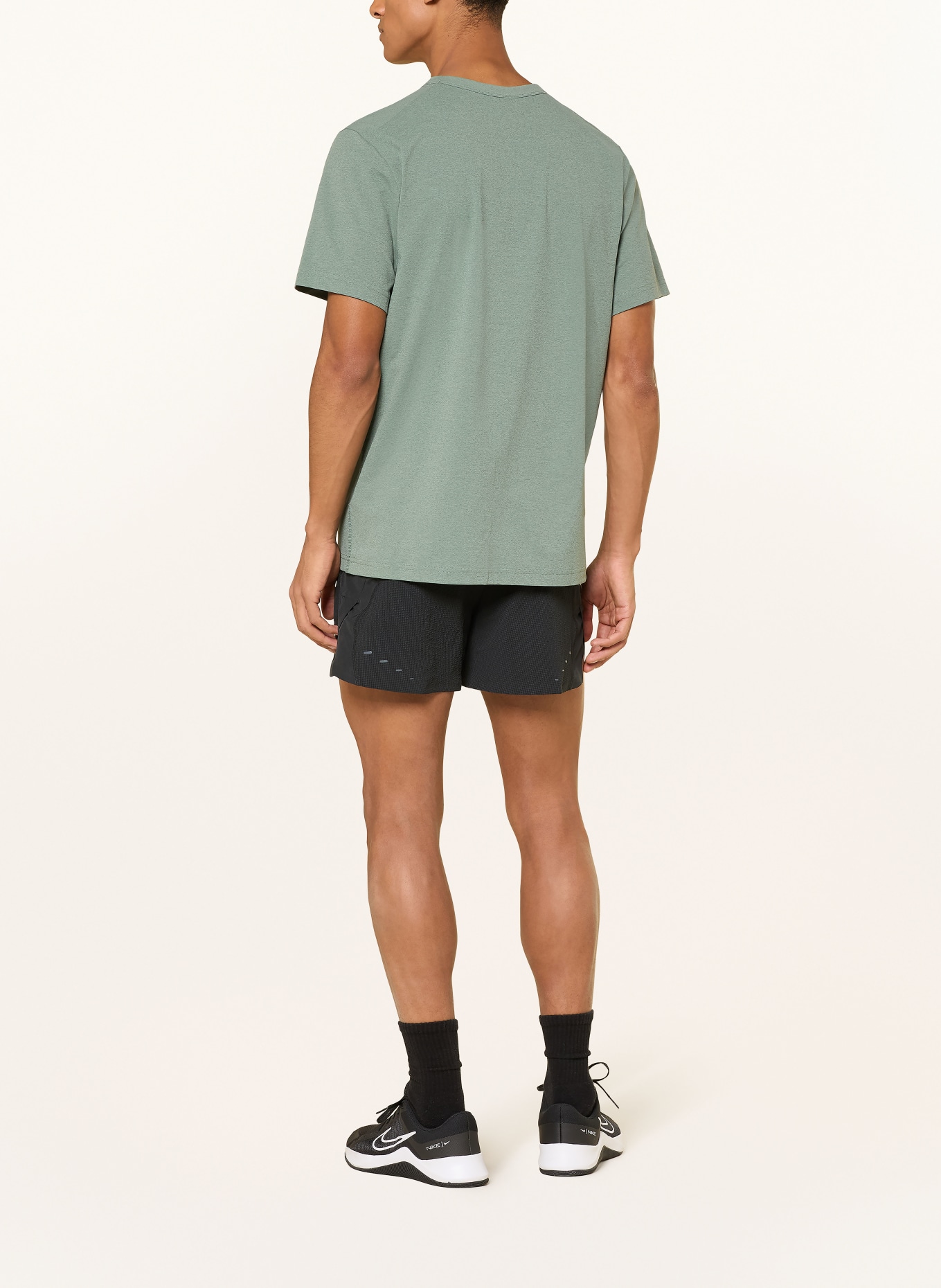 Nike T-Shirt HYVERSE: HELLGRÜN