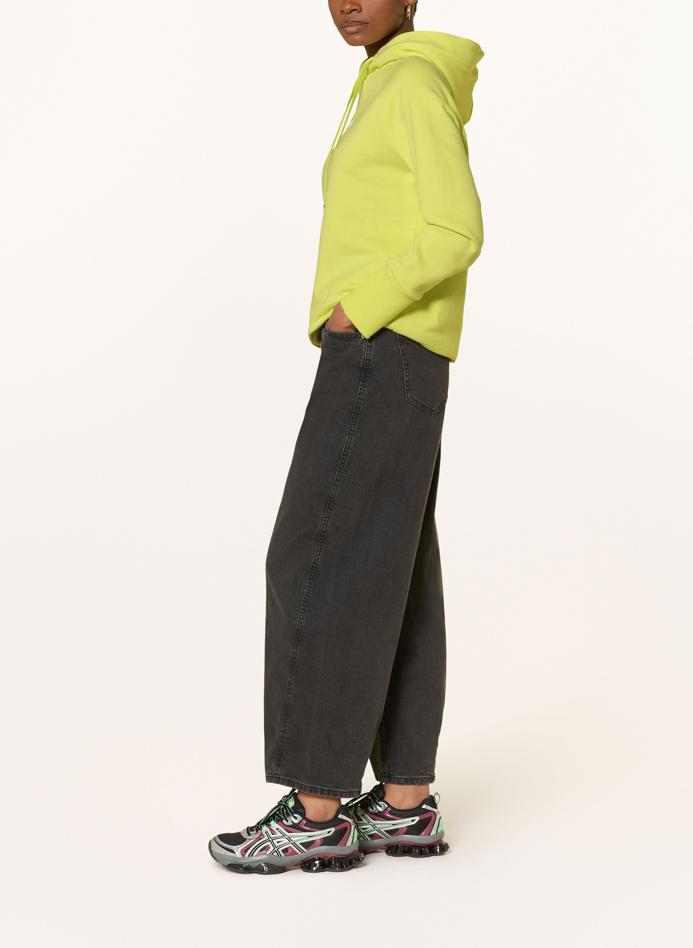 ELBSAND Mikina s kapucí SVARA: SVĚTLE ZELENÁ