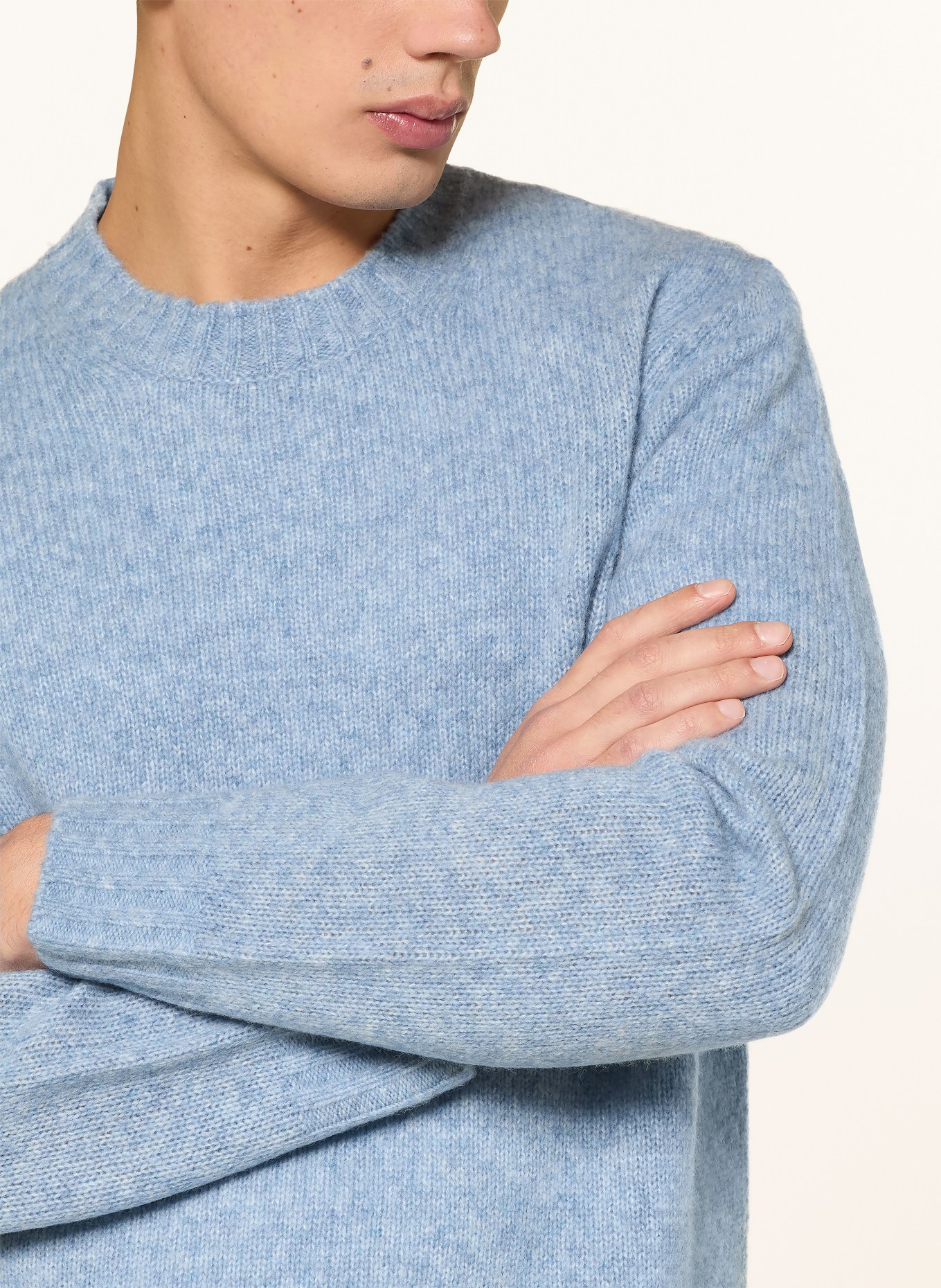 NN.07 Sweter LEE: JASNONIEBIESKI