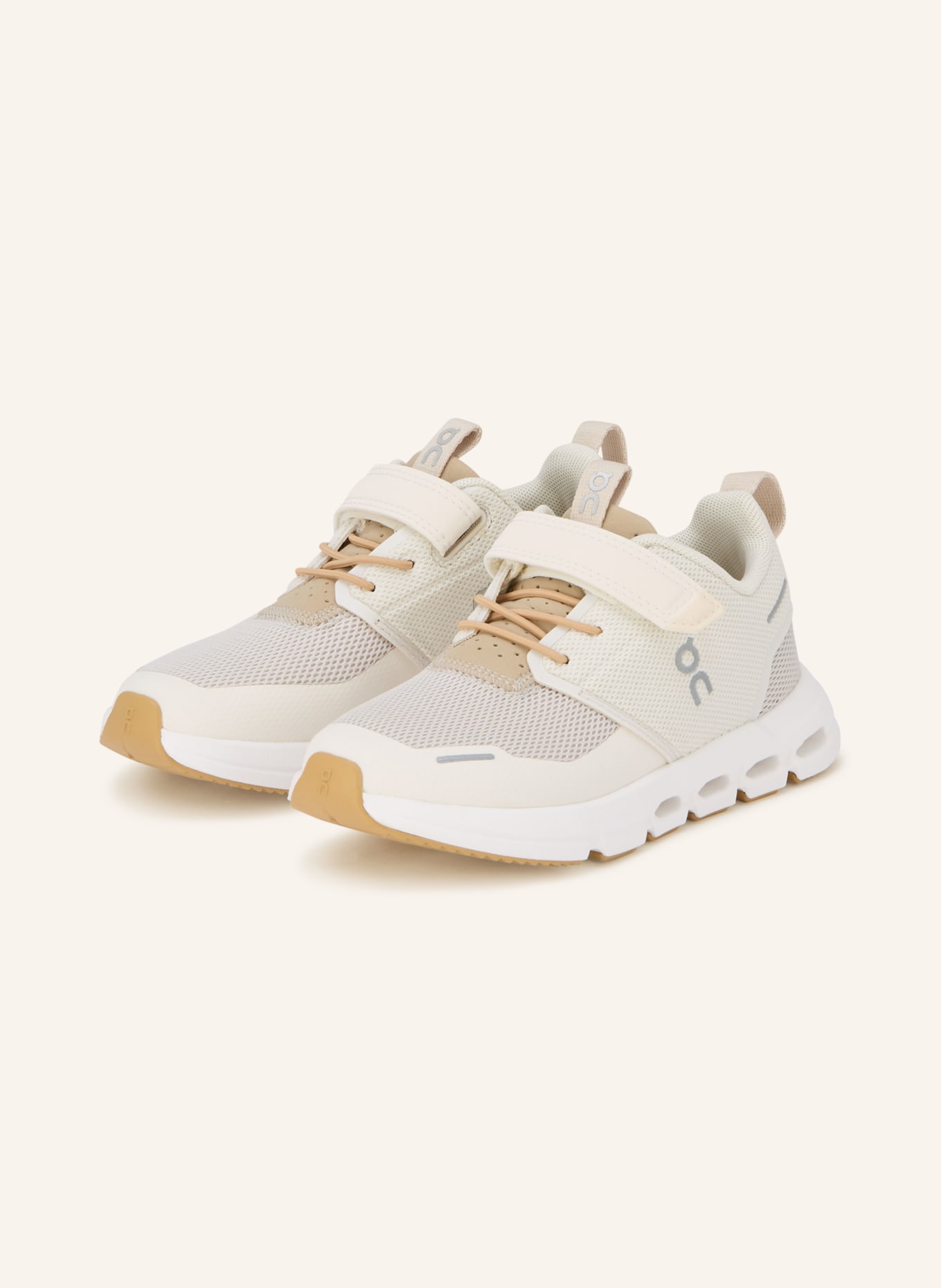On Sneaker CLOUD PLAY: CREME / BEIGE