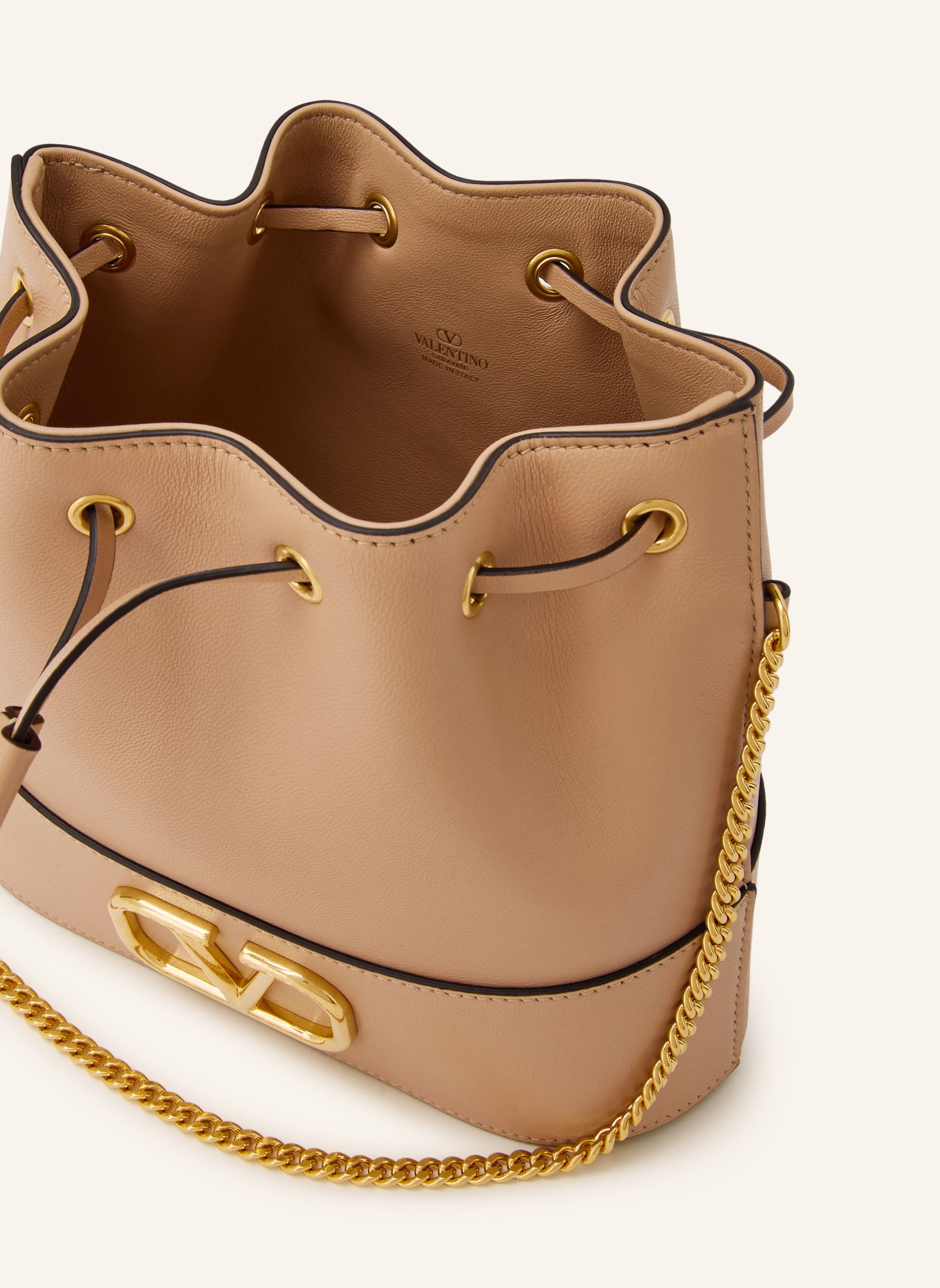 VALENTINO GARAVANI Beuteltasche VLOGO SIGNATURE: CAMEL / GOLD