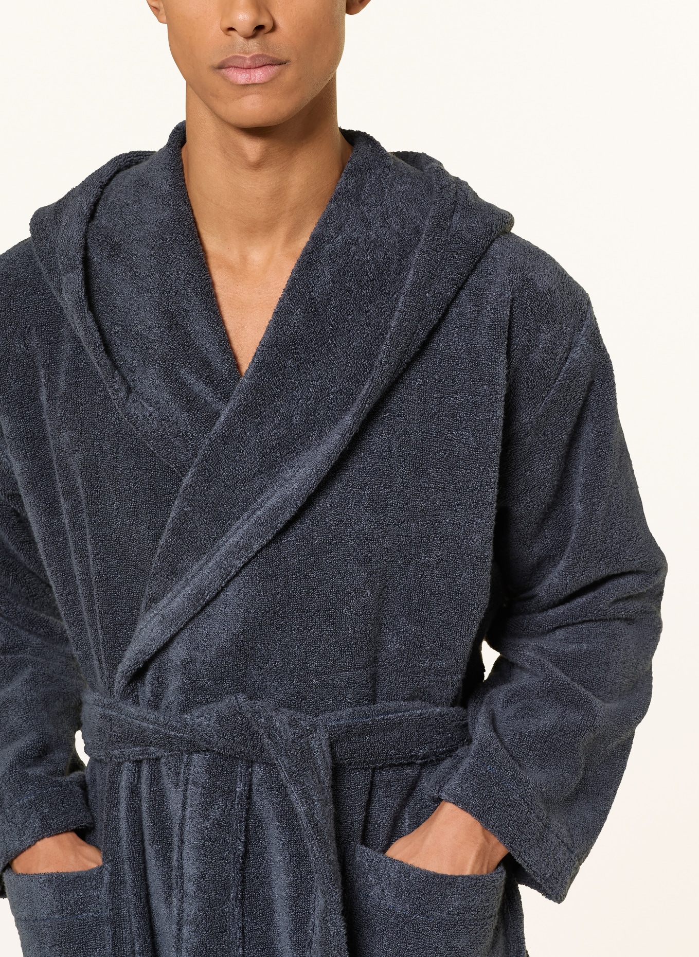 en VOGUE Szlafrok uniseks z kapturem: CZIEMNOSZARY
