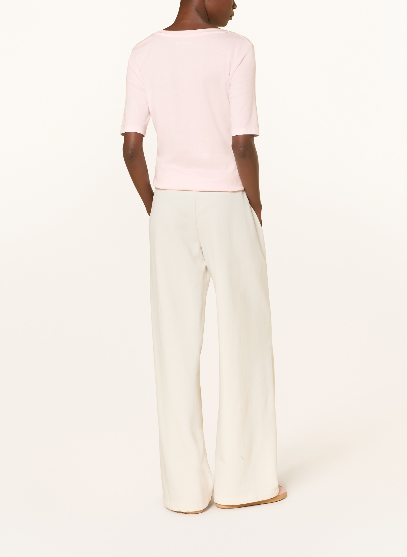 Juvia T-Shirt LOVINA: HELLROSA