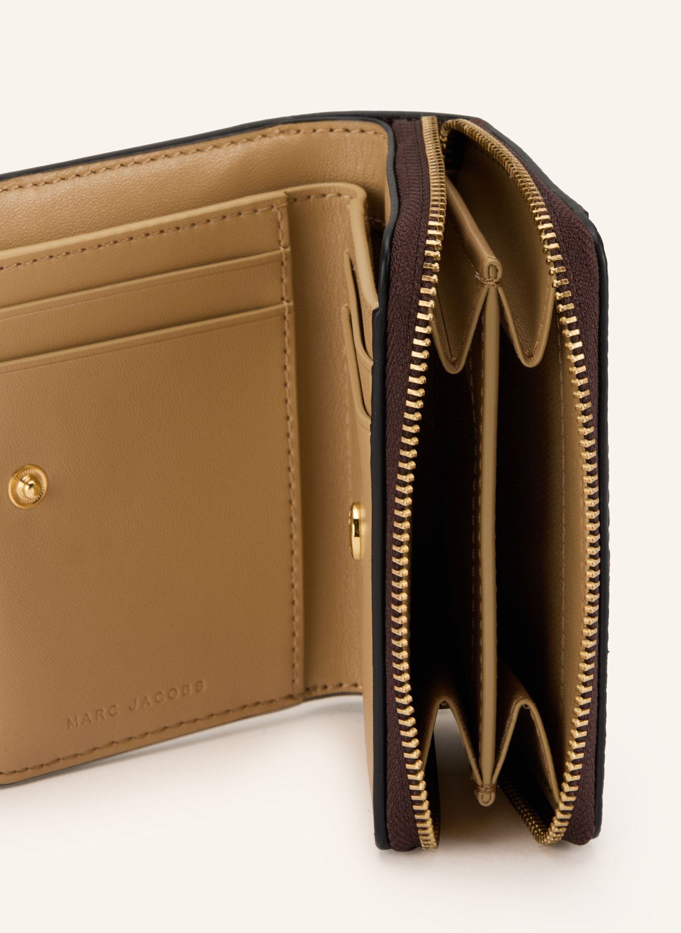 MARC JACOBS Geldbörse THE MINI COMPACT WALLET: DUNKELBRAUN